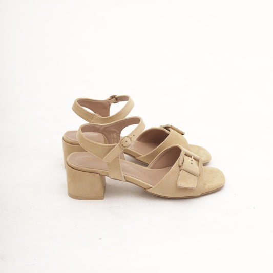 SANDALO FIBBIA CAMEL