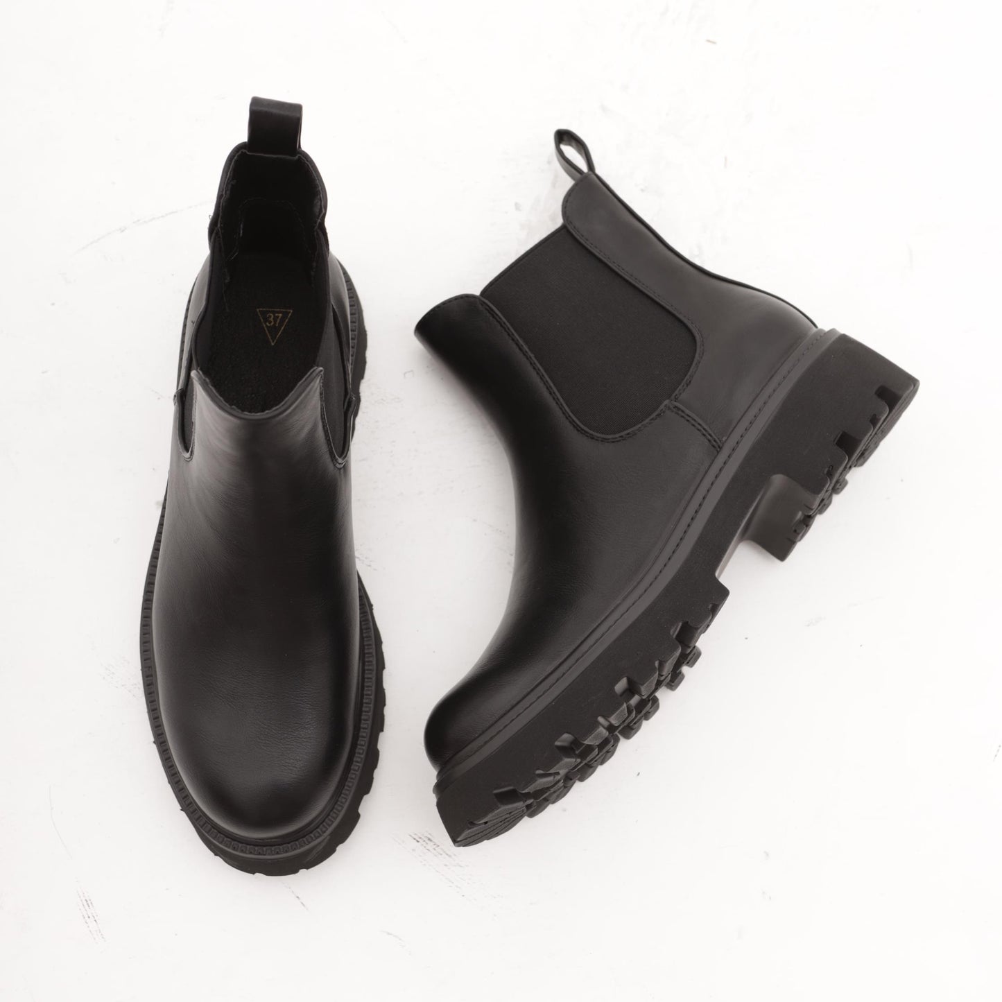 STIVALETTO BEATLES BASSO NERO