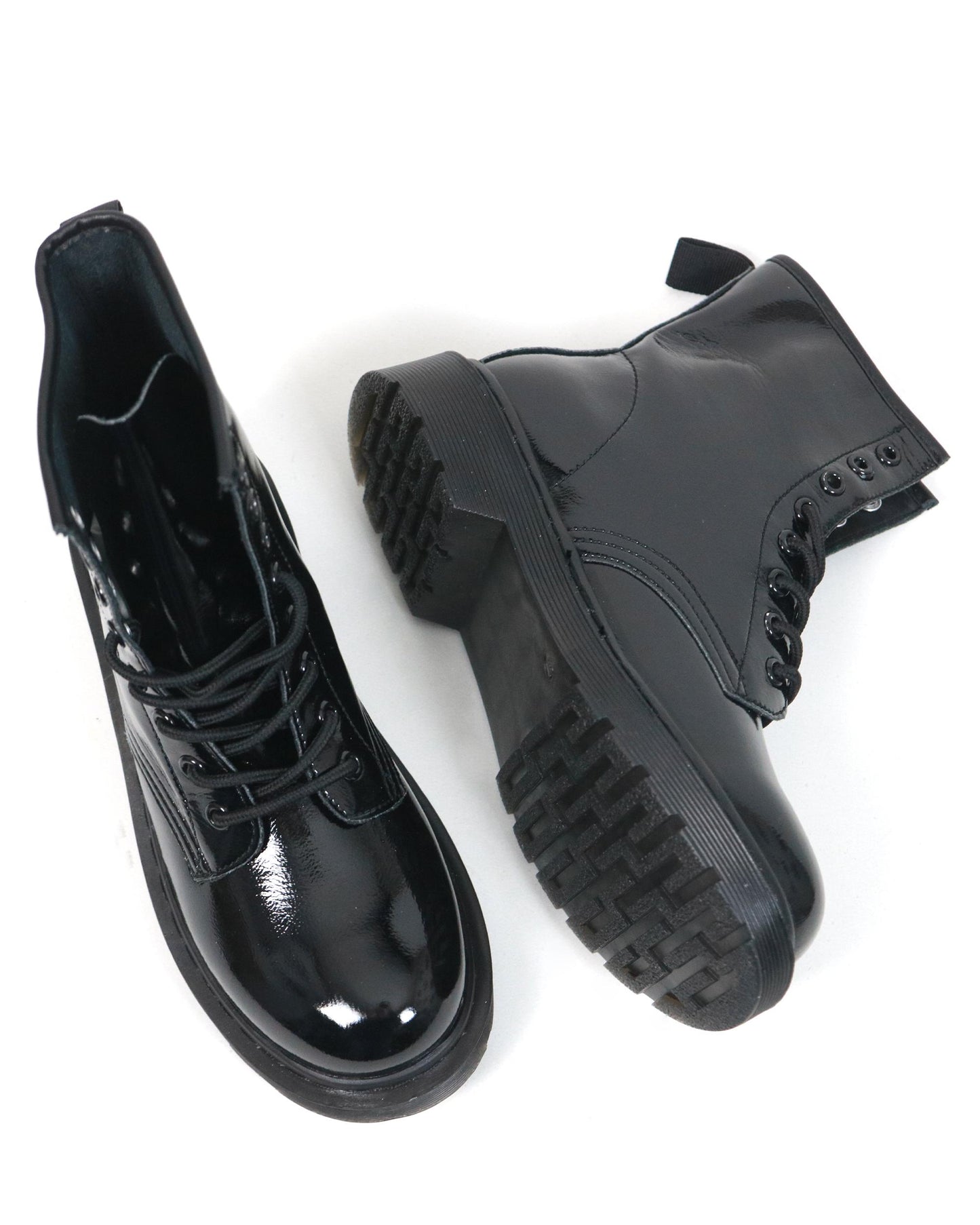 ANFIBIO 8 BUCHI VERNICE NERO MT88ABPUNE CHOCOLA