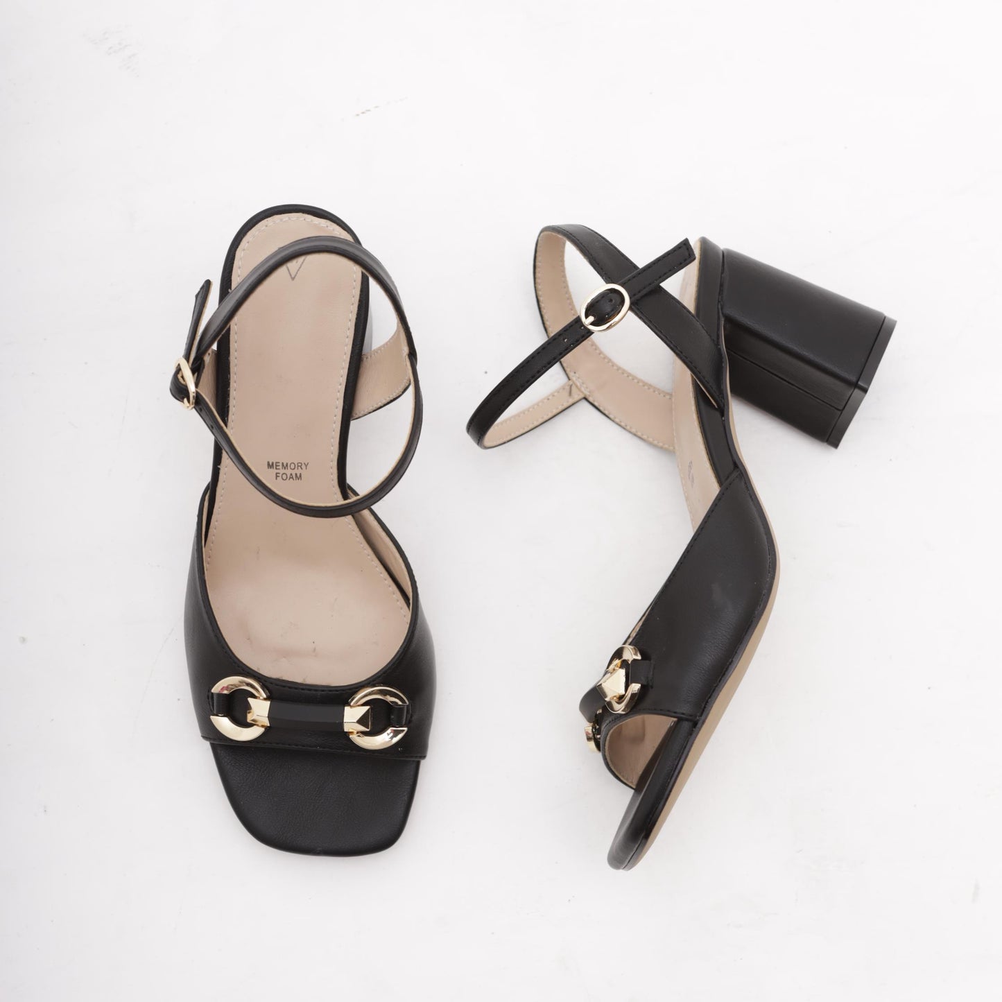 SANDALO MORSETTO NERO