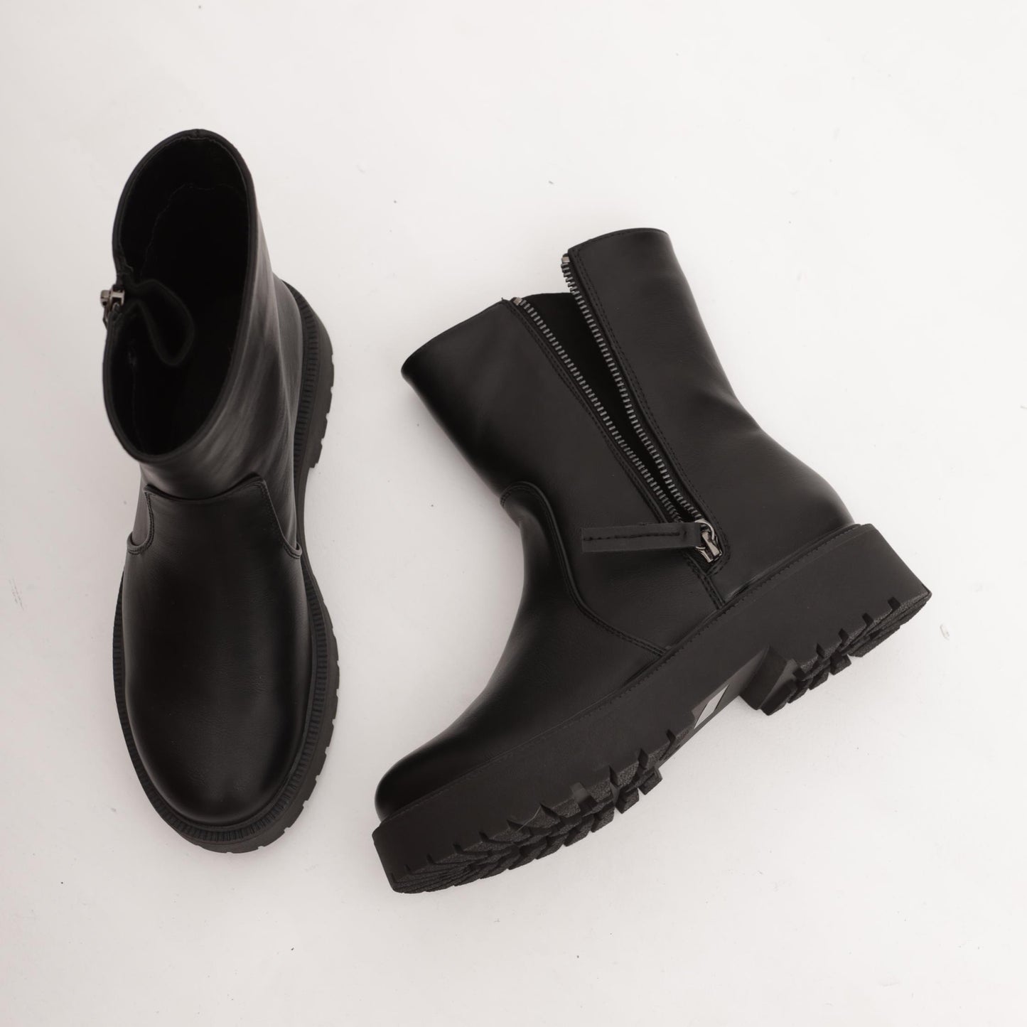 STIVALETTO ZIP ESTERNA NERO