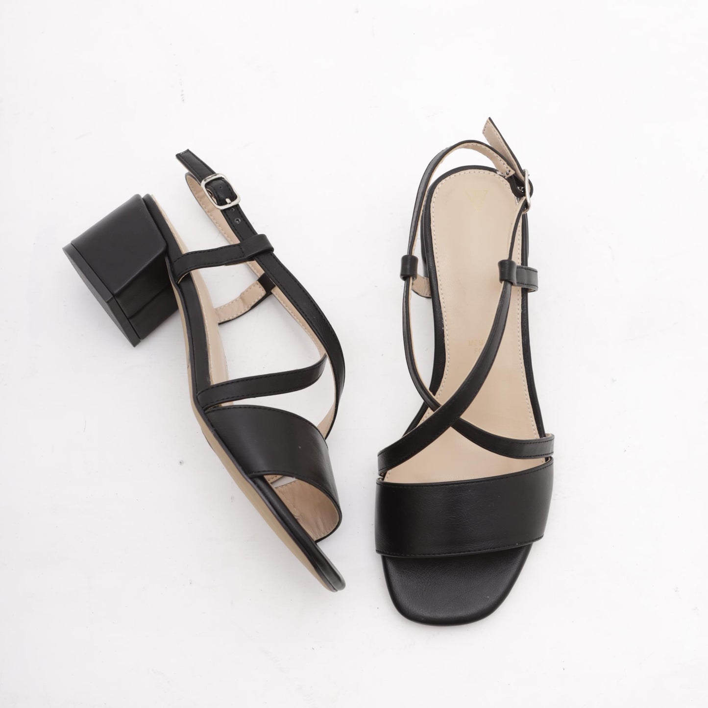 SANDALO FASCIA E INCROCIO NERO