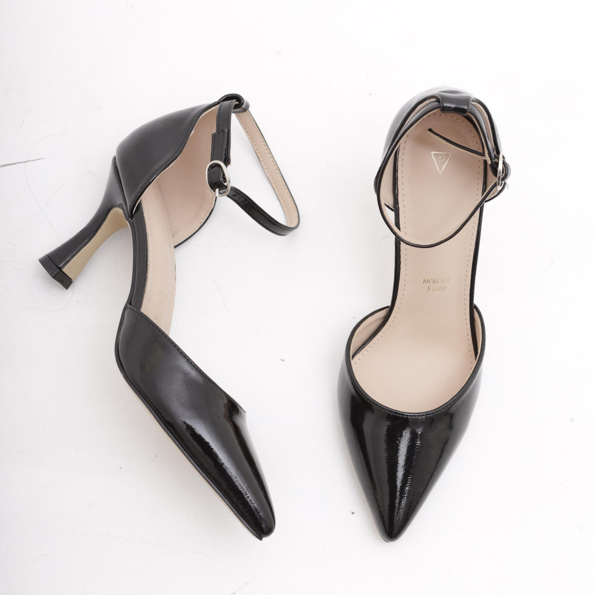DECOLLETE' D'ORSAY VERNICE NERO