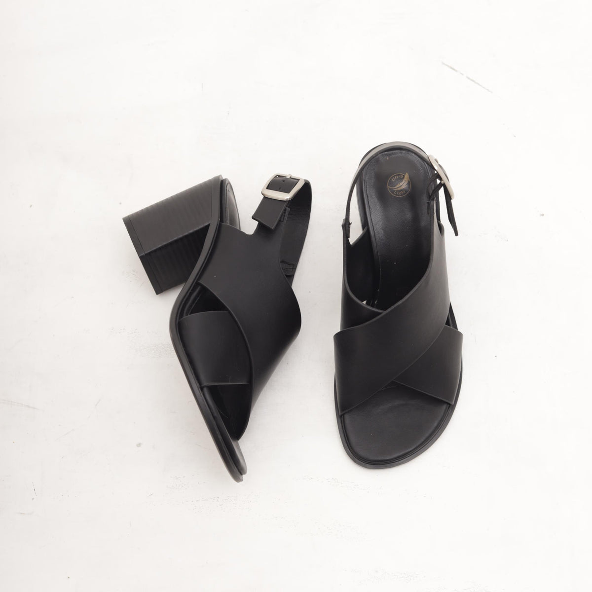 SANDALO CROSS NERO