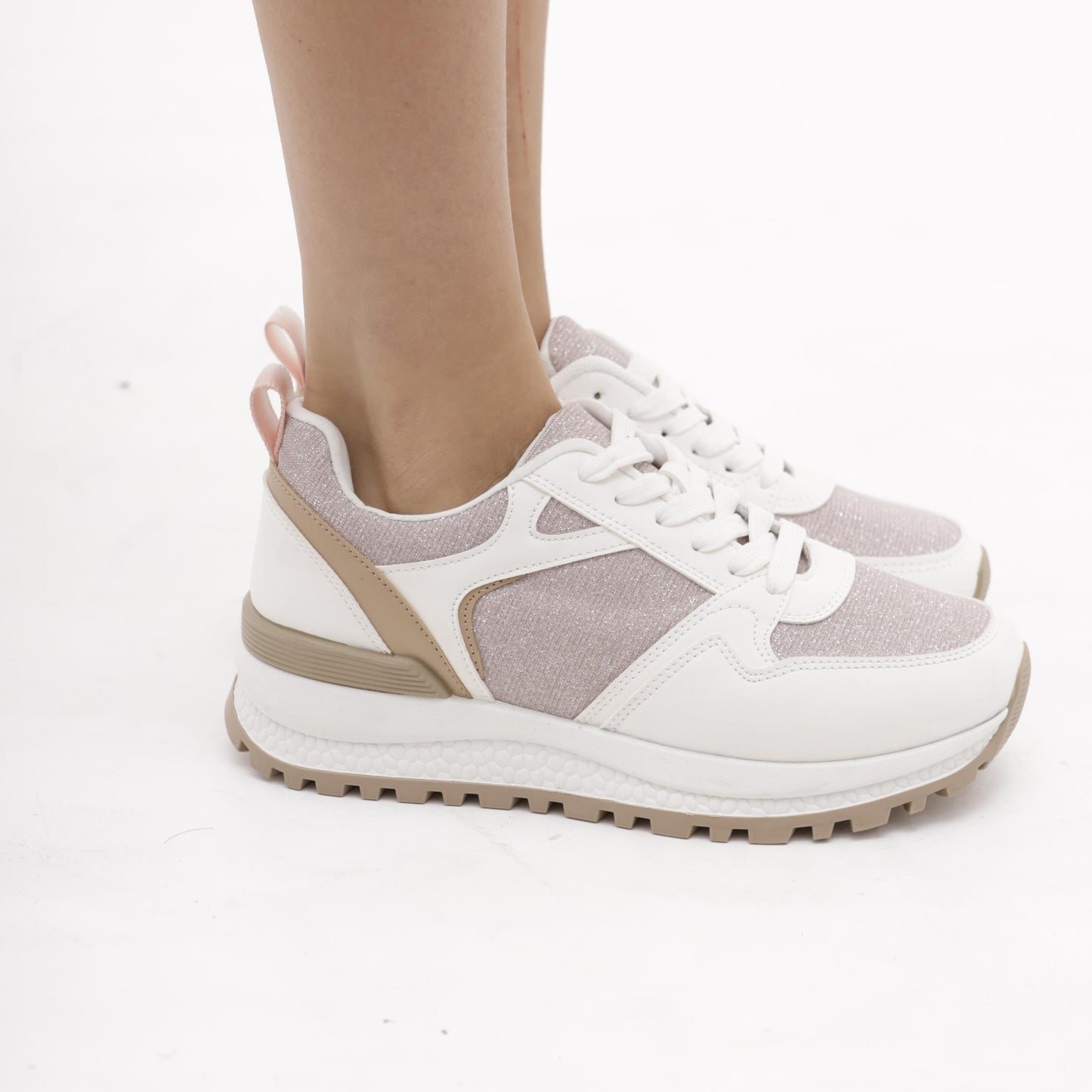 SNEAKERS RUNNING SHINY NUDE<BR/>