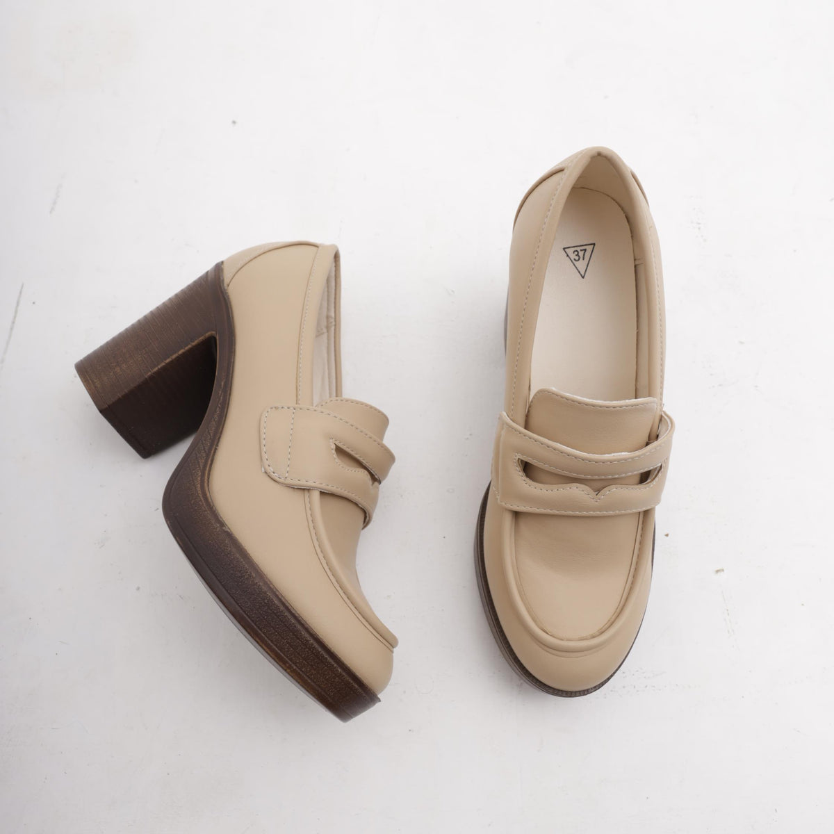 MOCASSINO TACCO BEIGE