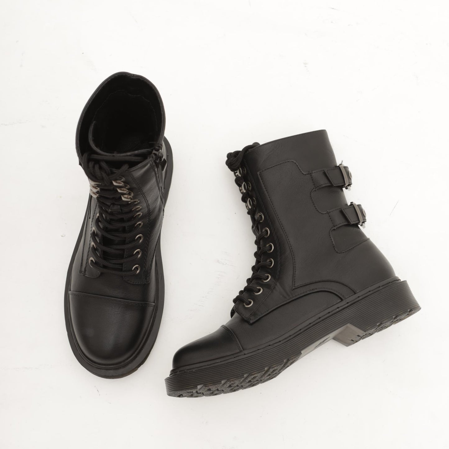 ANFIBIO CON FIBBIE E PUNTALE NERO MP728PUNE CHOCOLA