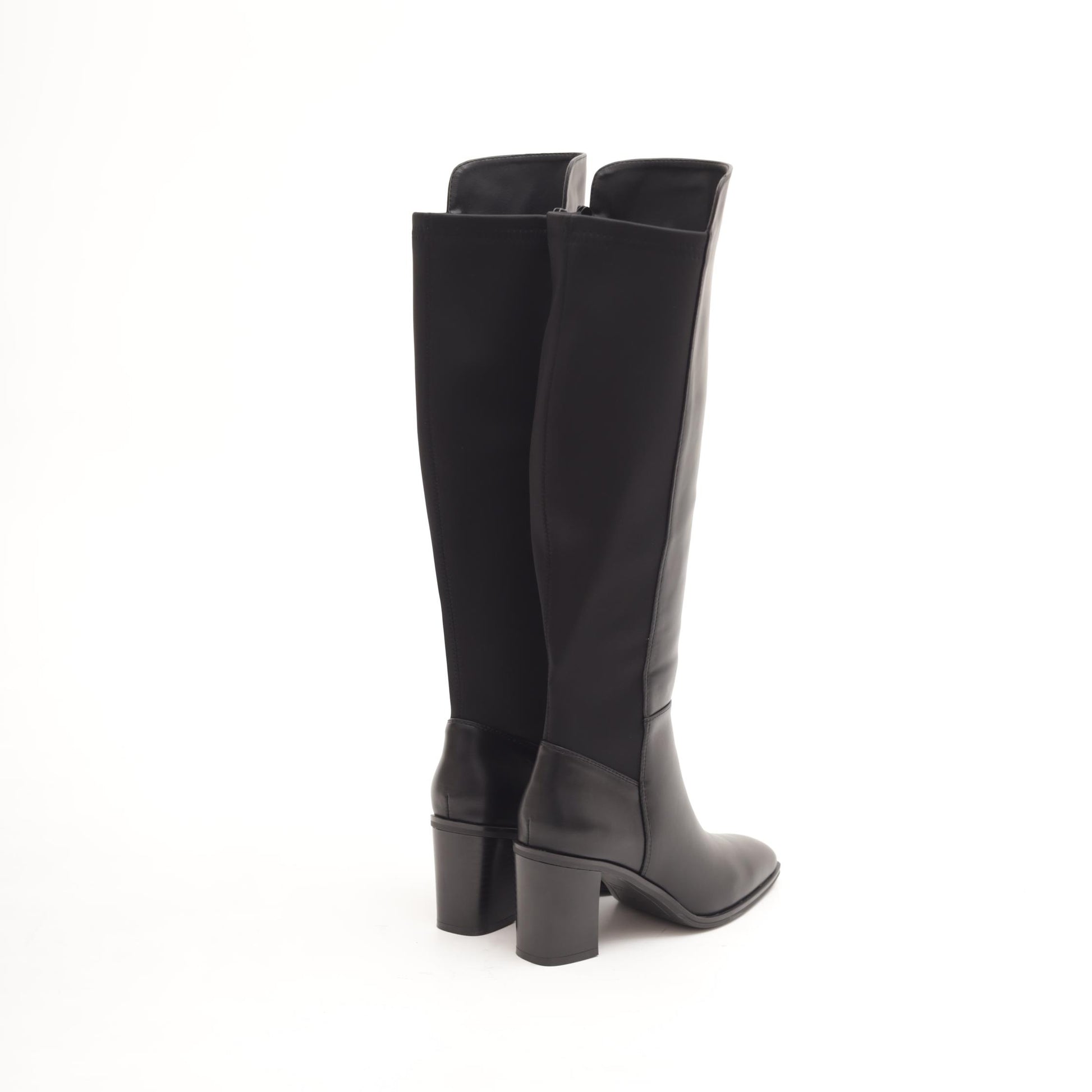 STIVALE ELASTICIZZATO NERO 