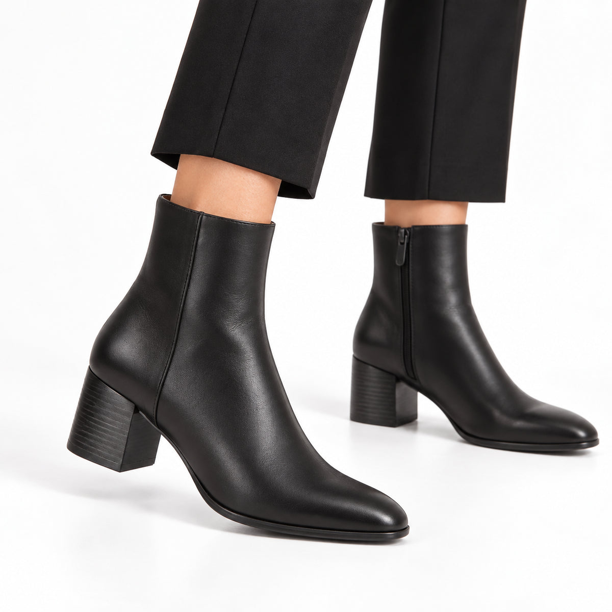 STIVALETTO LISCIO NERO TACCO LARGO 