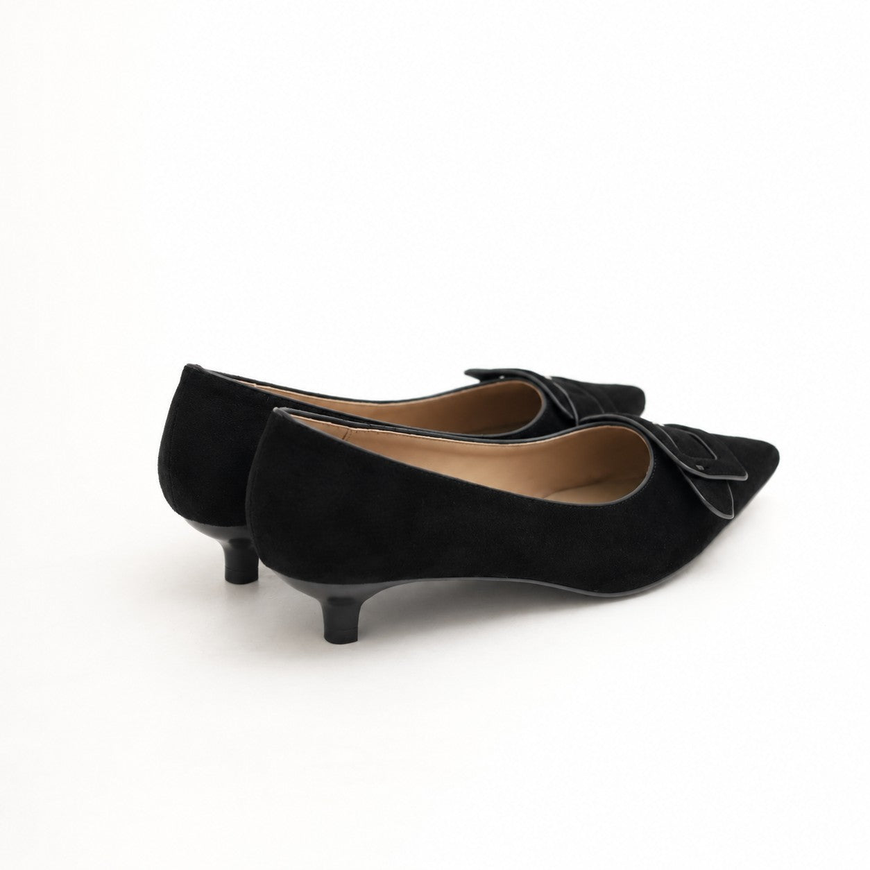 DECOLLETE BASSA MAXI FIBBIA NERO 