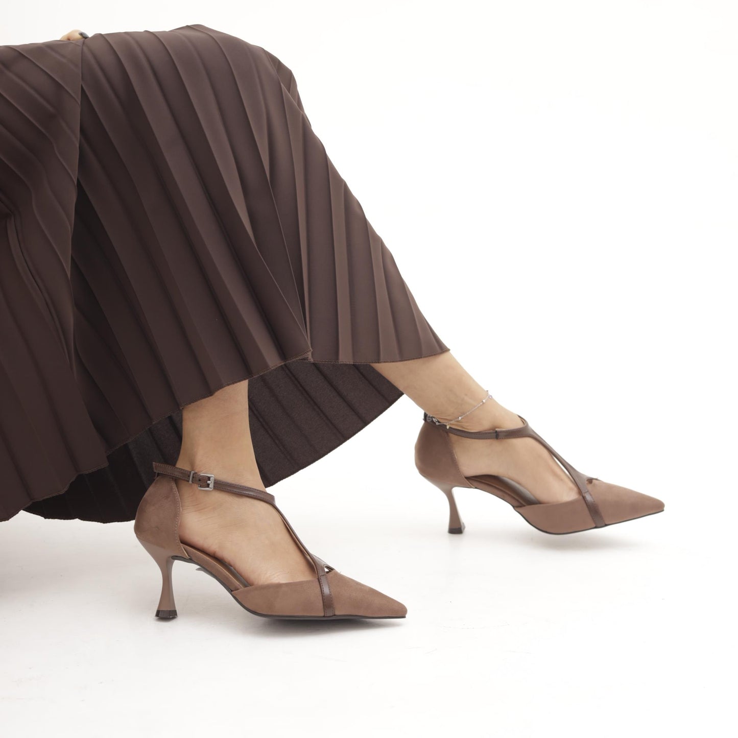 DECOLLETE T-BAR FANGO 