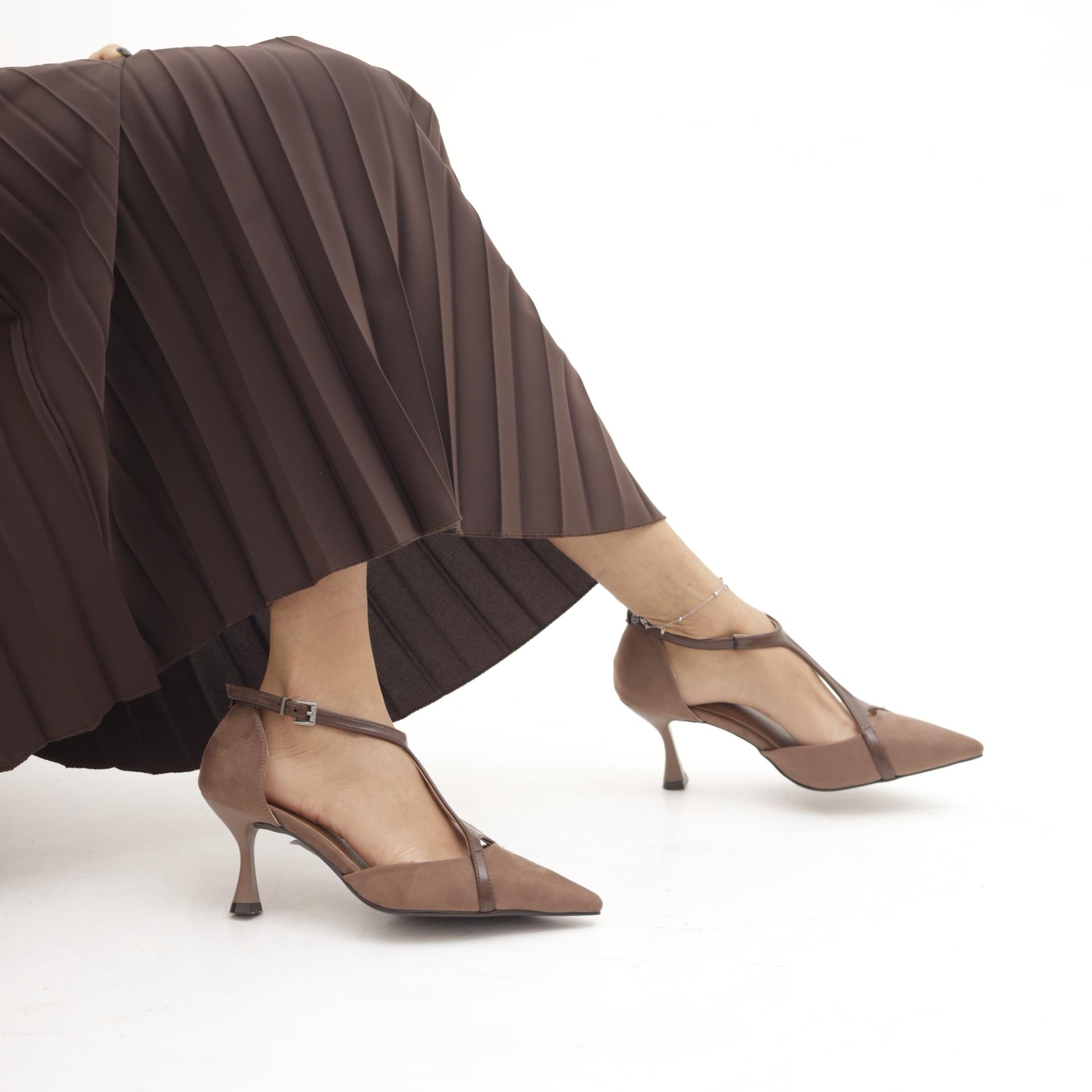 DECOLLETE T-BAR FANGO 