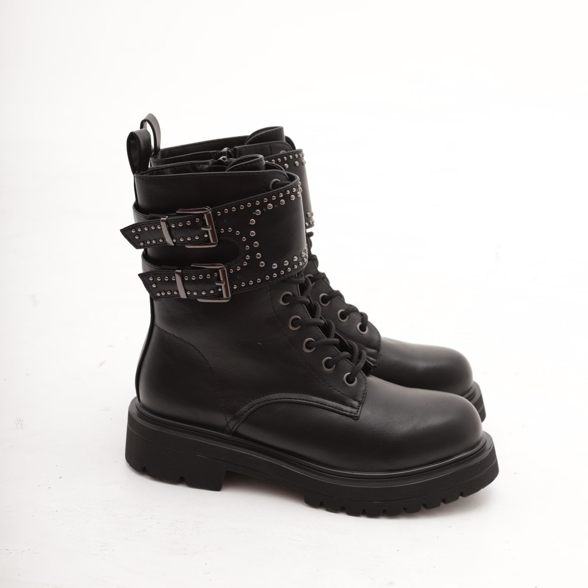 ANFIBIO ALTO 12 BUCHI BORCHIE NERO 