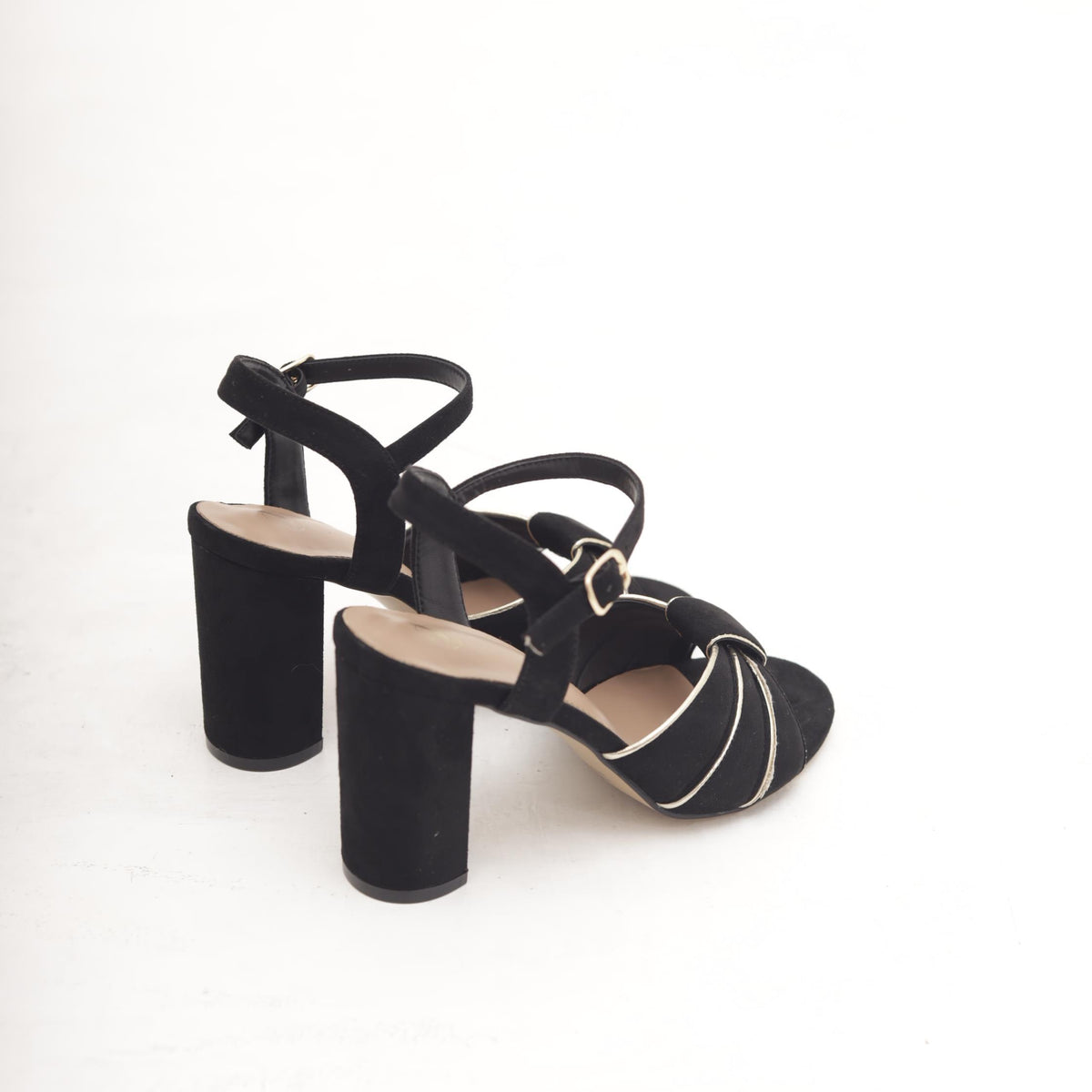SANDALO NODO GOLD NERO 