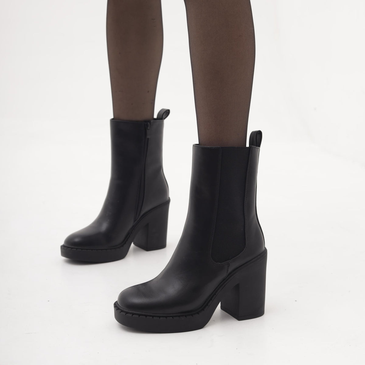 STIVALETTO ELASTICO ZIP TACCO NERO 