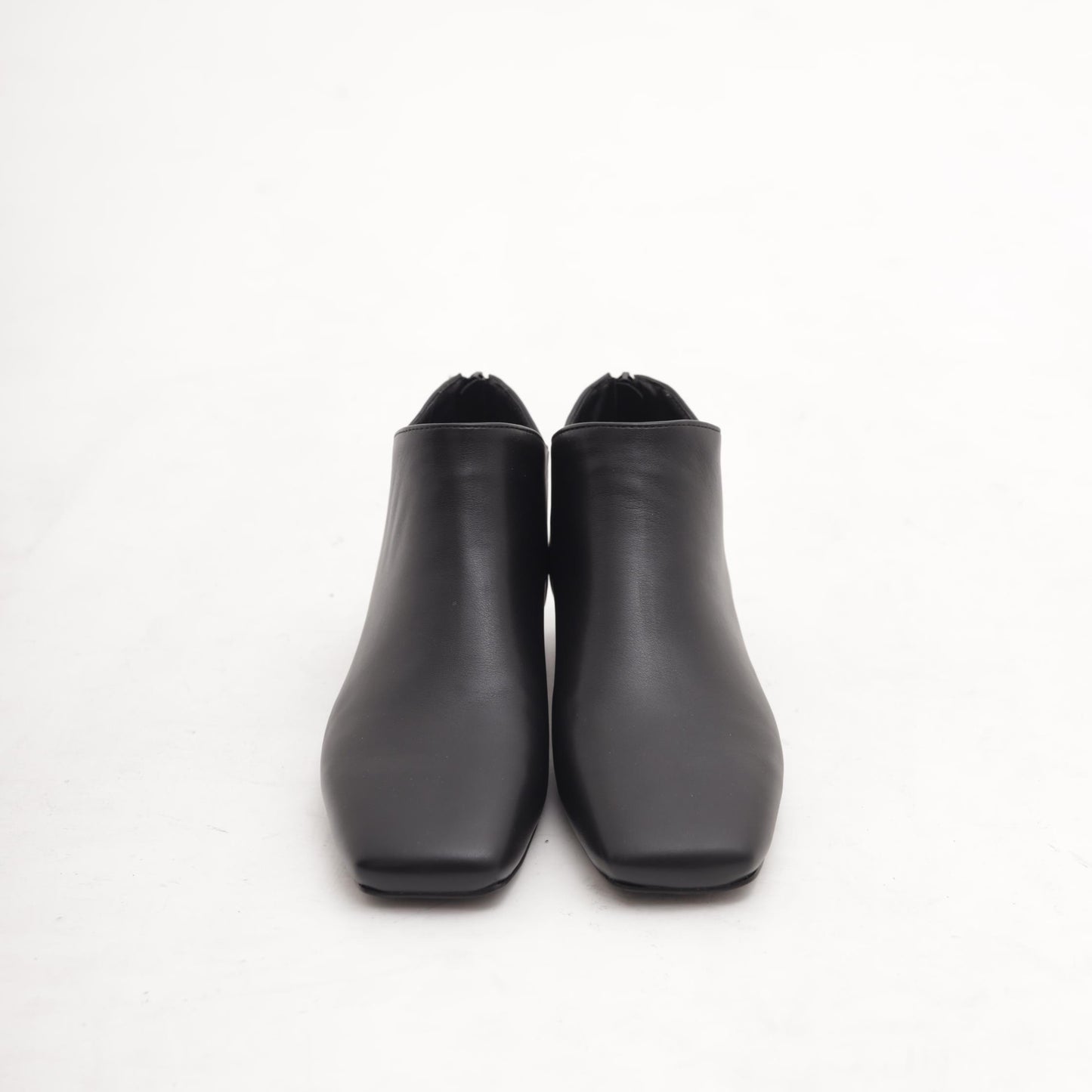 STIVALETTO FLAT QUADRATO NERO 