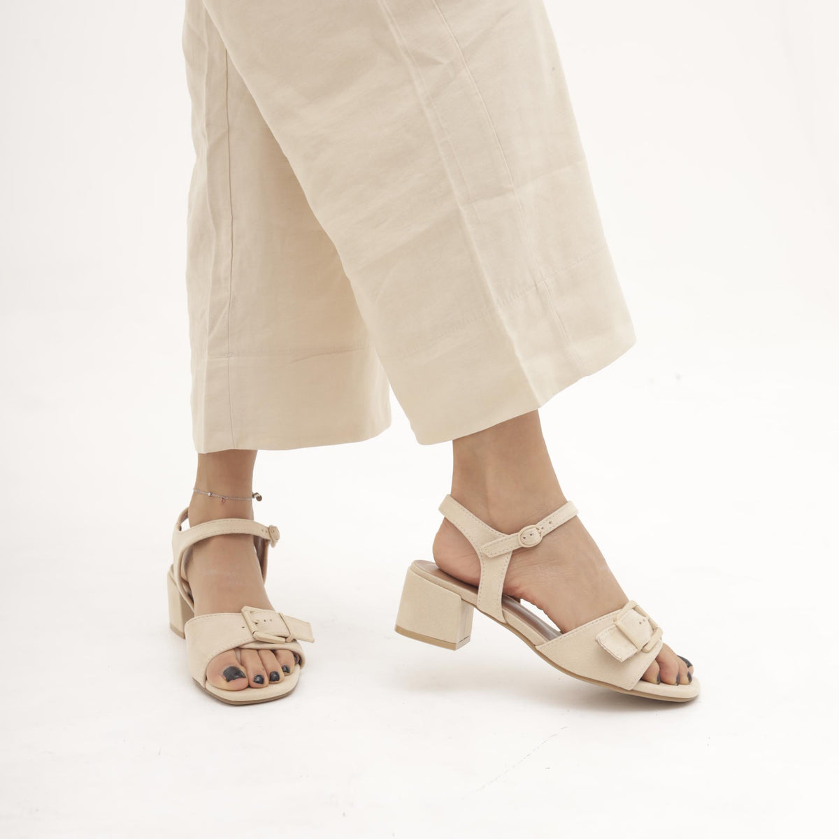 SANDALO FIBBIA BEIGE 