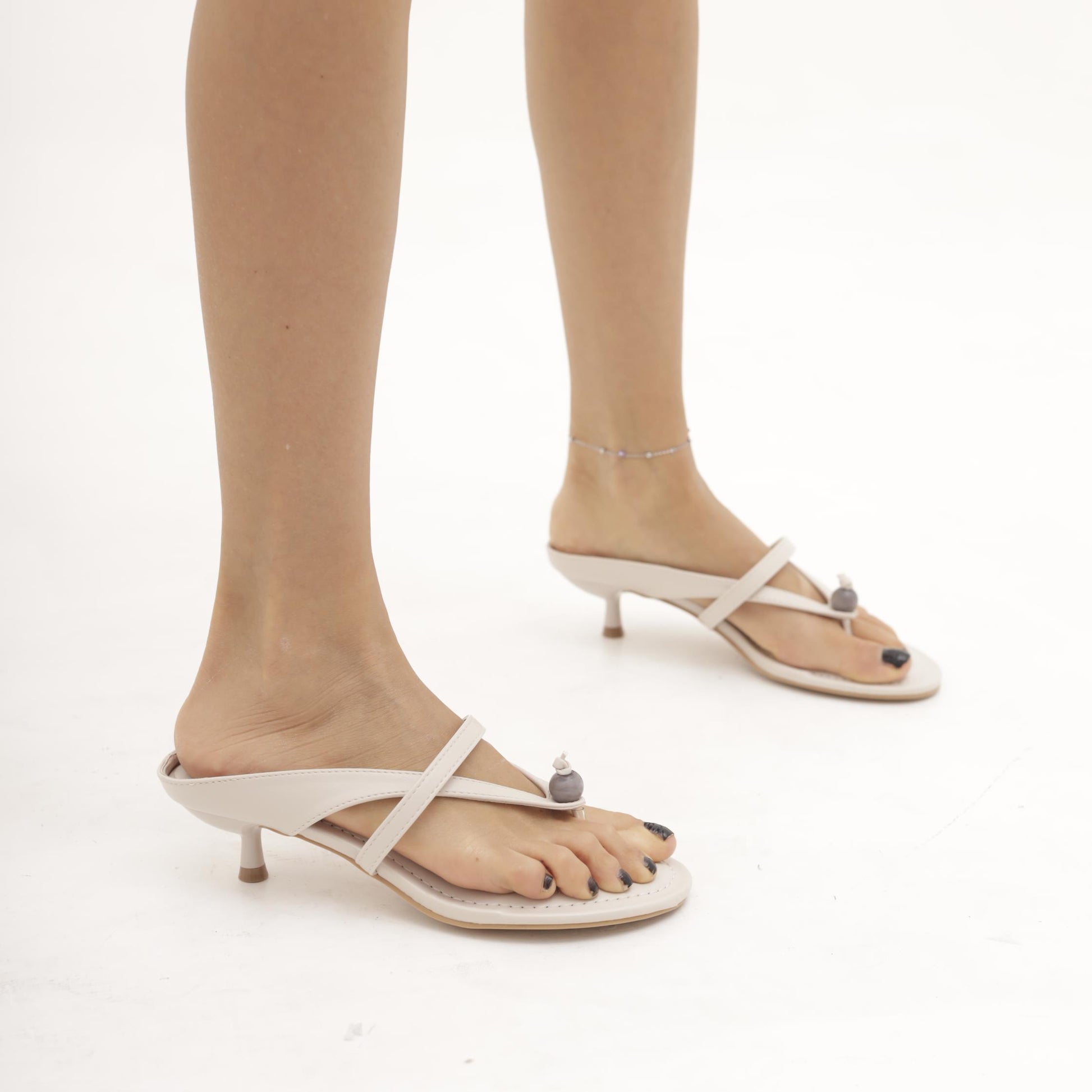 SANDALO INFRADITO TACCO NODO BEIGE 
