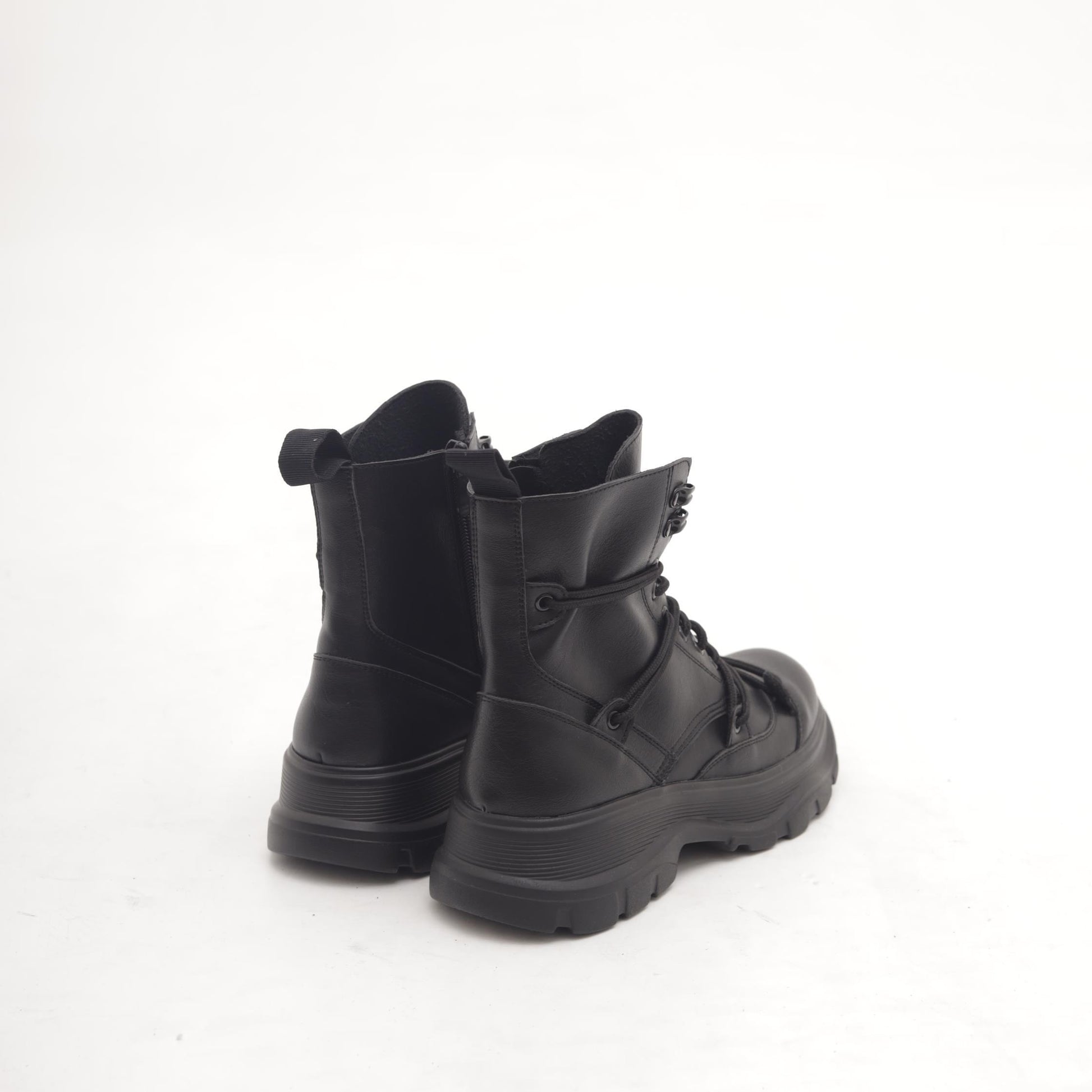 ANFIBIO BVT LACCI HIKING NERO 