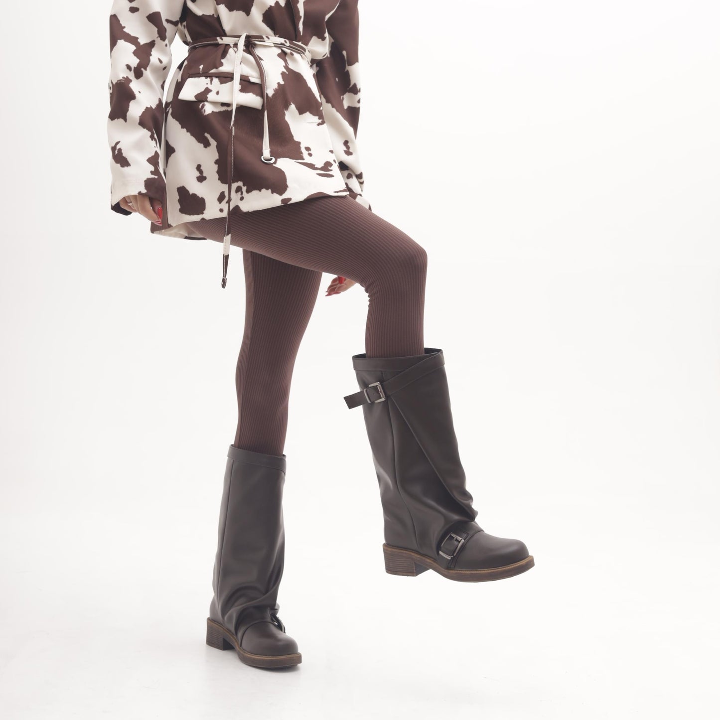 STIVALE OVERSIZE FIBBIE TESTA DI MORO 