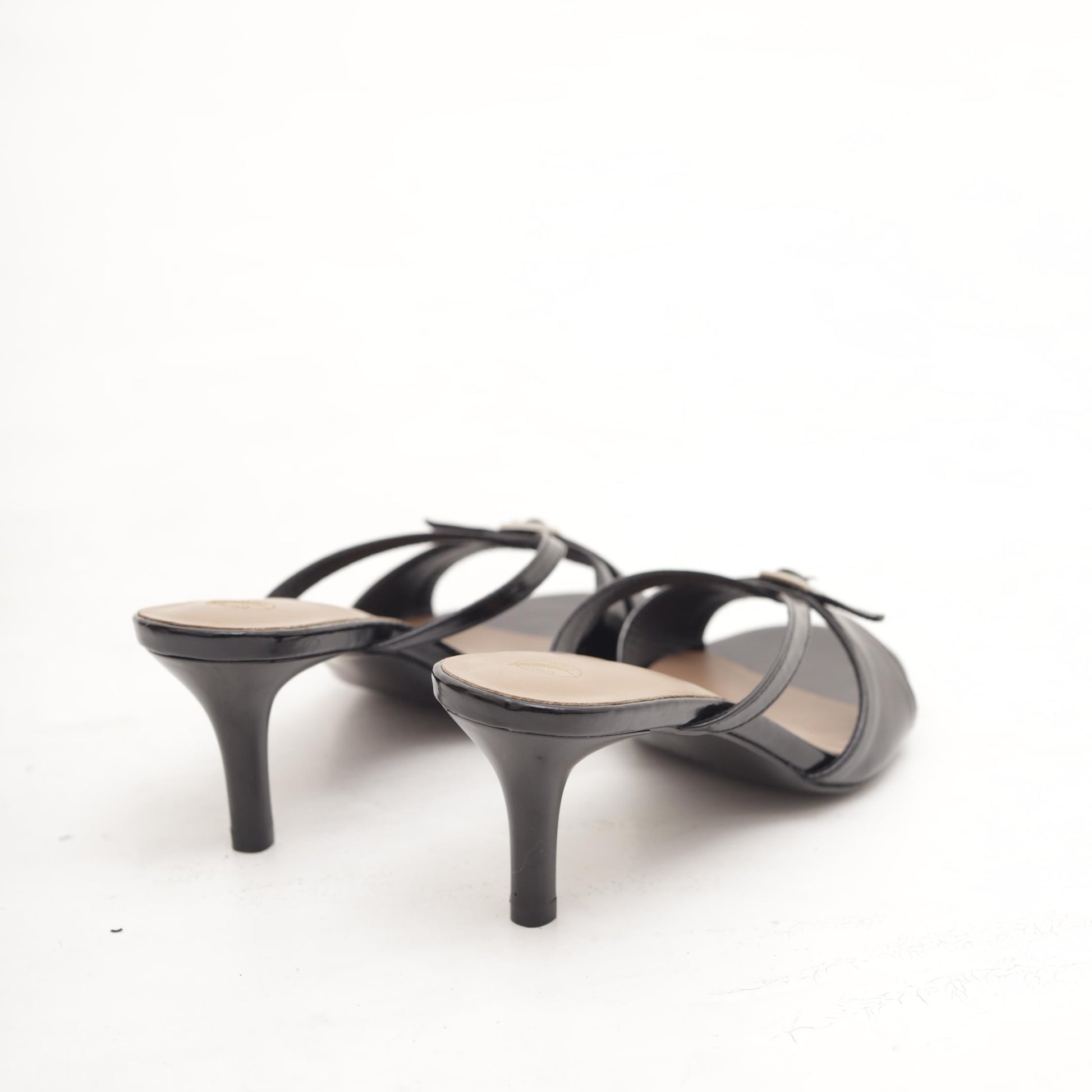 MULE V FIBBIA NERO 