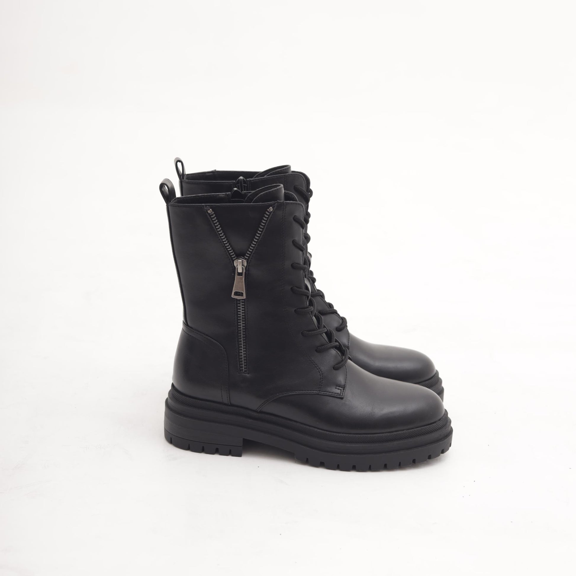 ANFIBIO CON ZIP ESTERNA NERO MP2750-1PUNERO CHOCOLA