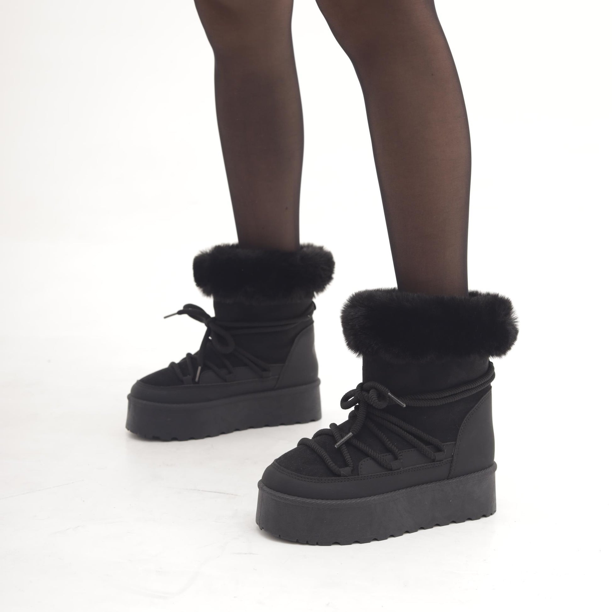 STIVALETTO MAMMUT LACCI NERO 