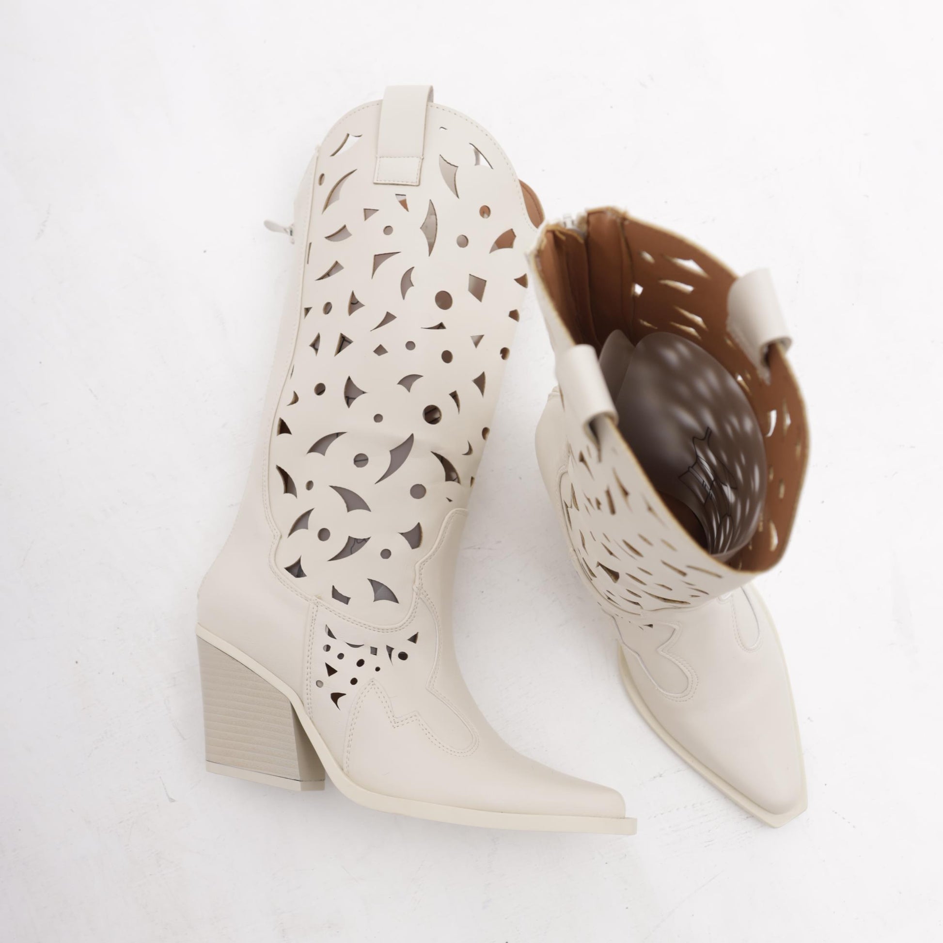TEXANO ALTO TRAFORATO PANNA<BR/> 