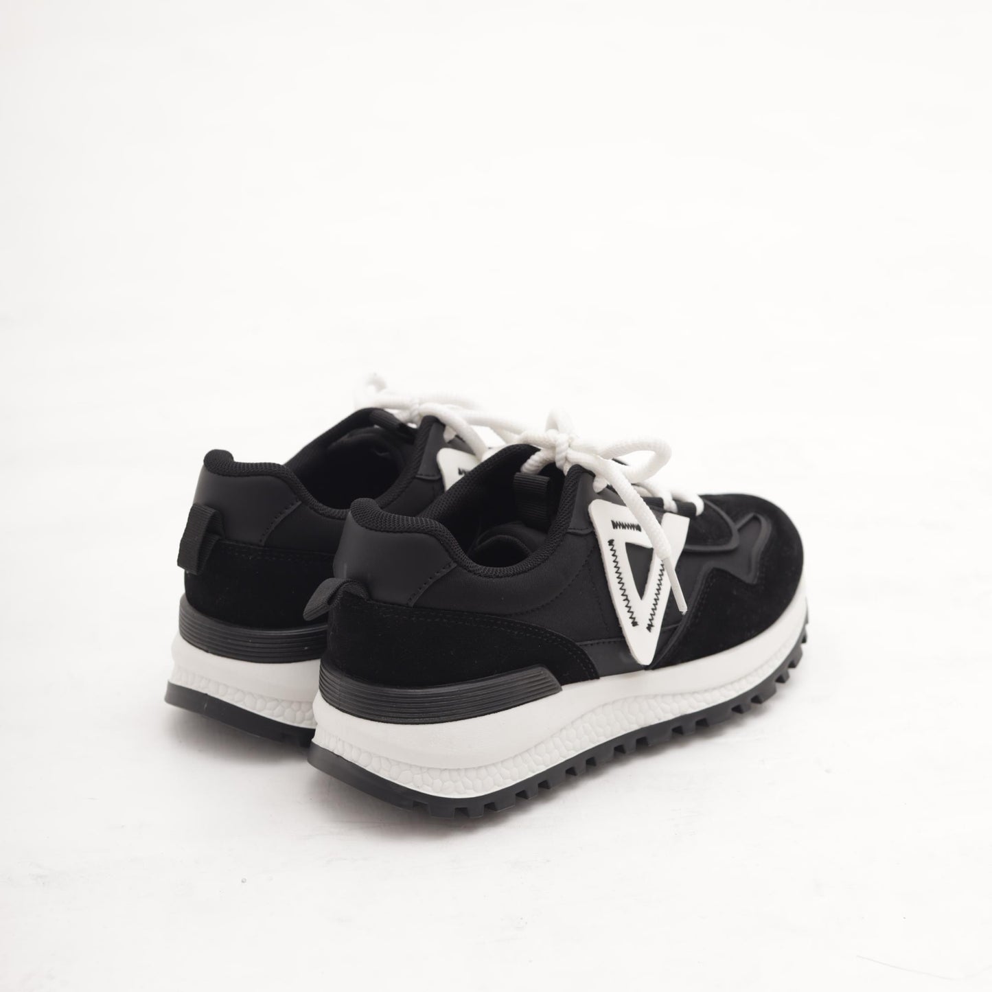 SNEAKERS RUNNING TRIANGLE NERO 