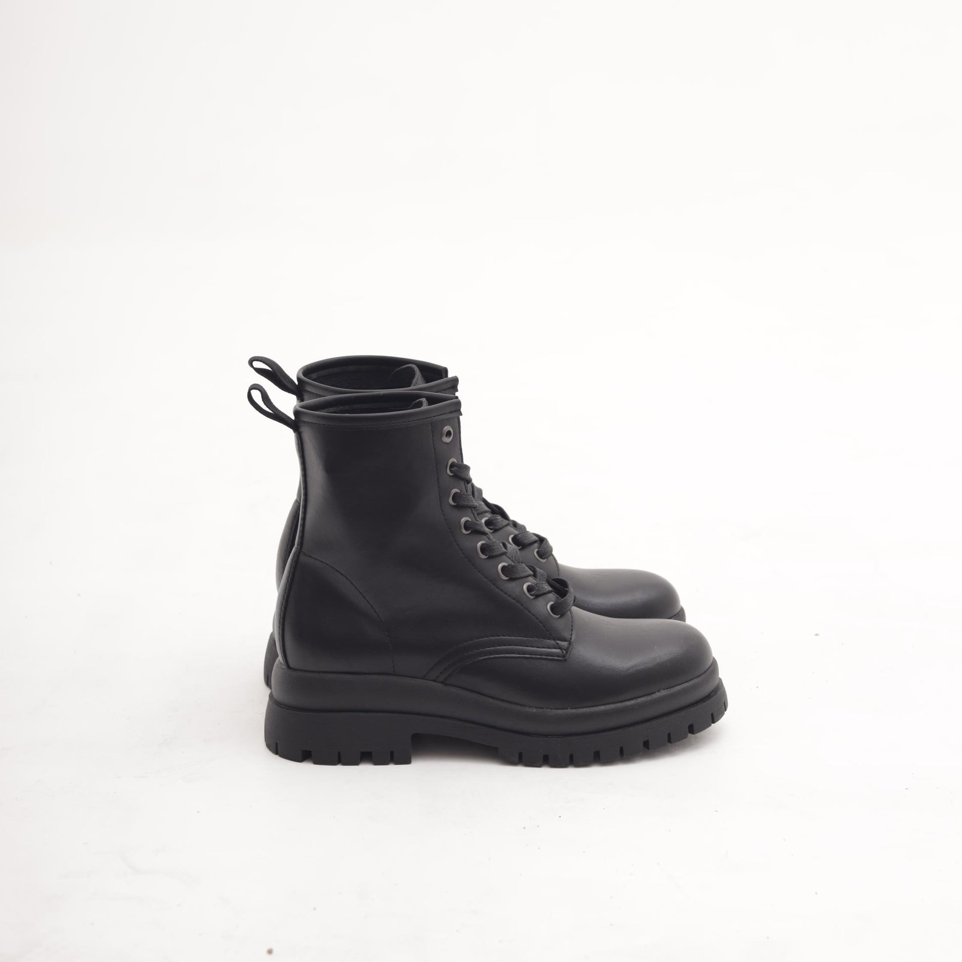 ANFIBIO 8 BUCHI NERO MP2751-1PUNE CHOCOLA