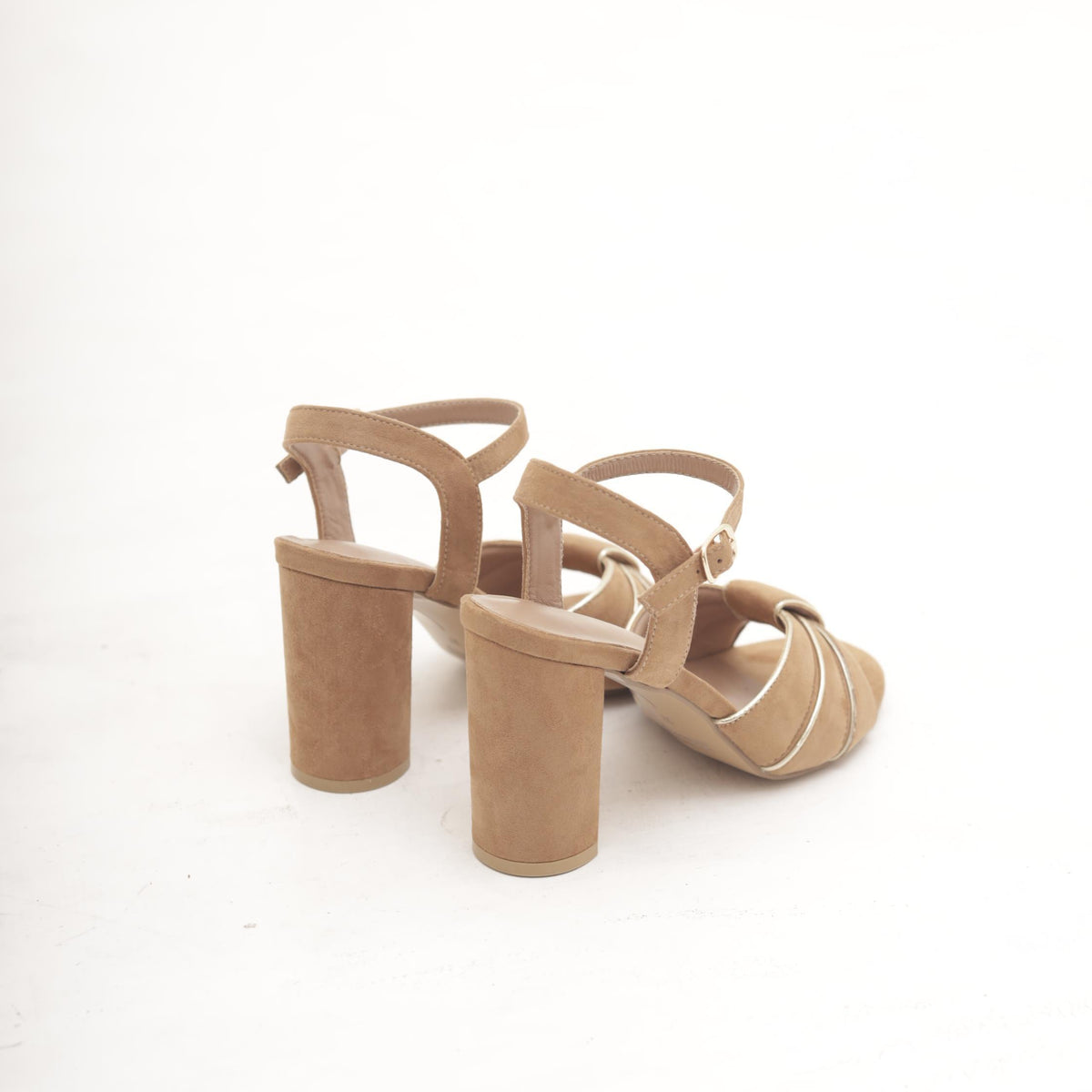 SANDALO NODO GOLD NOCCIOLA 