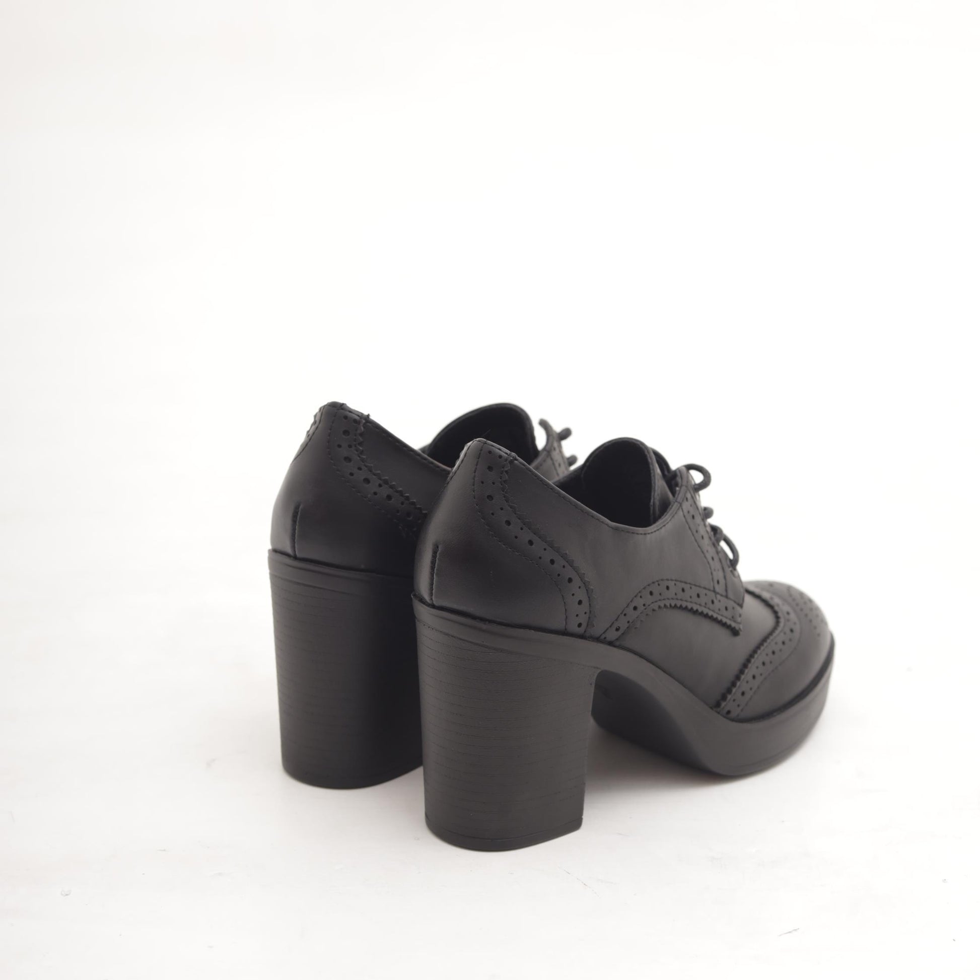 DERBY TACCO NERO MP354-4PUNE CHOCOLA