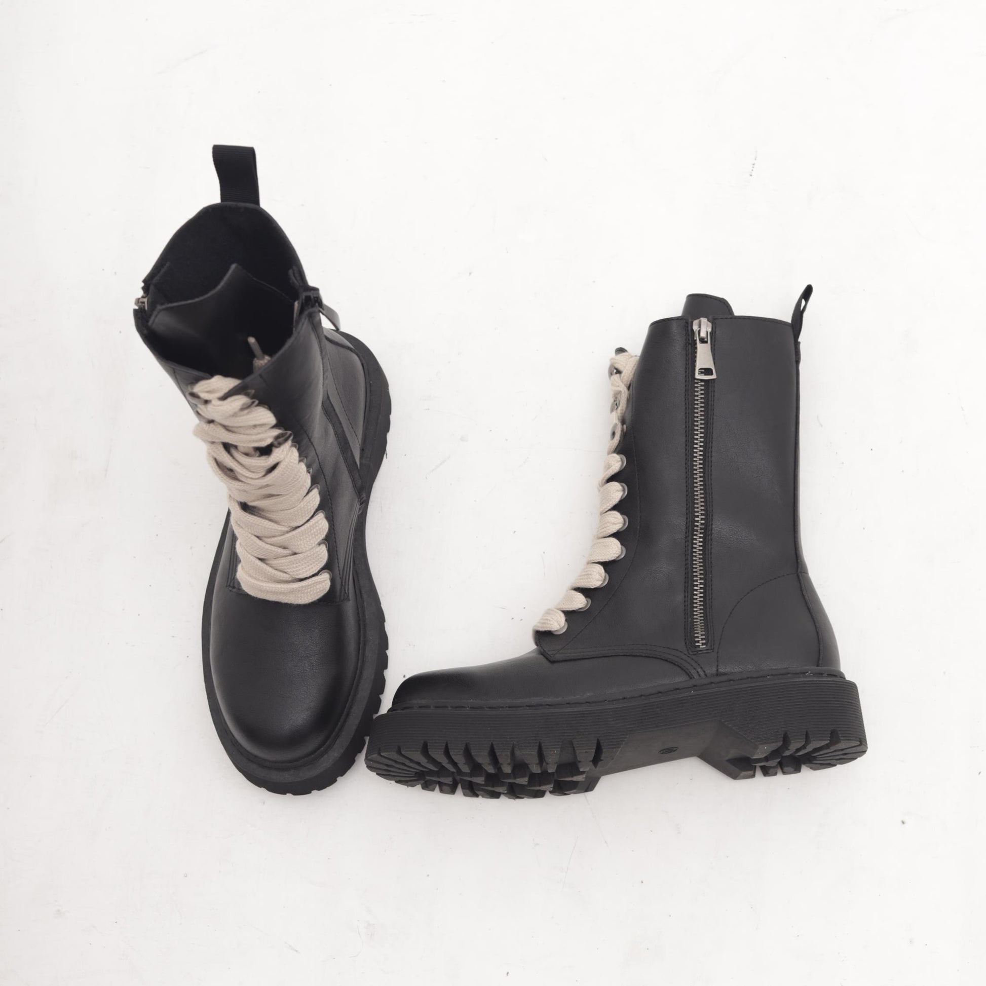 ANFIBIO ALTO CON ZIP NERO 