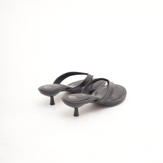 SANDALO INFRADITO CON TACCO NERO<BR/> 