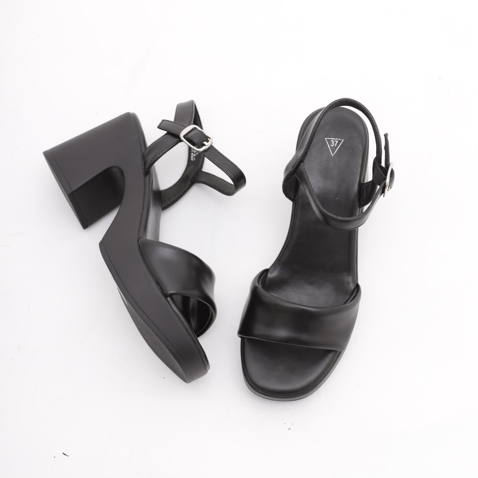 SANDALI CINTURINO NERO 