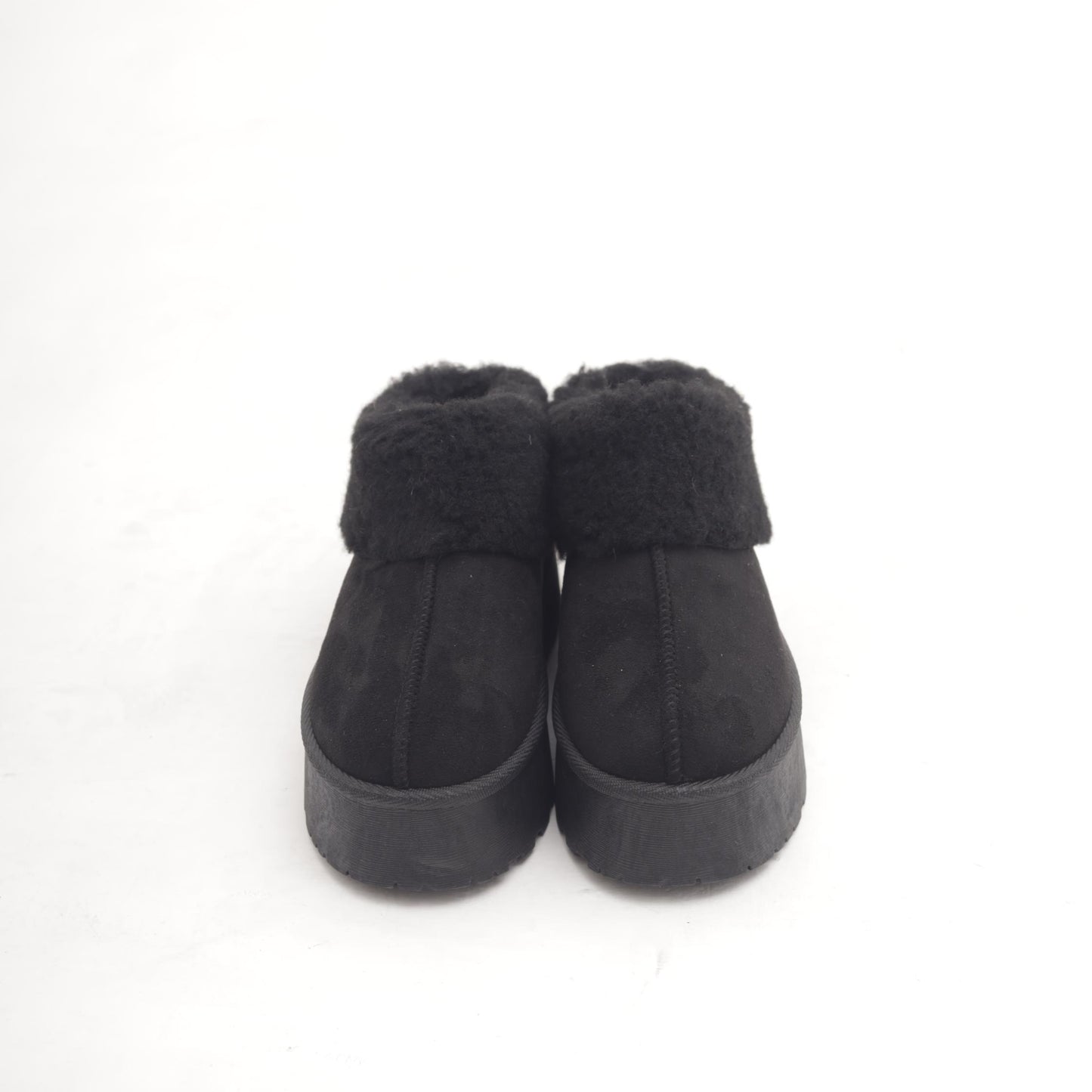 SLIPPER MAMMUT RISVOLTATO NERO 