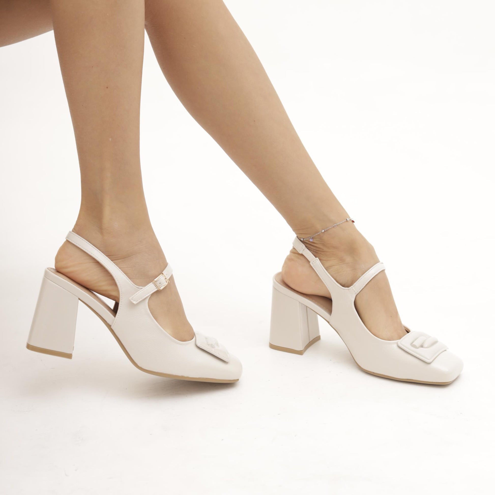 SLINGBACK ACCESSORIO QUADRATO PANNA 