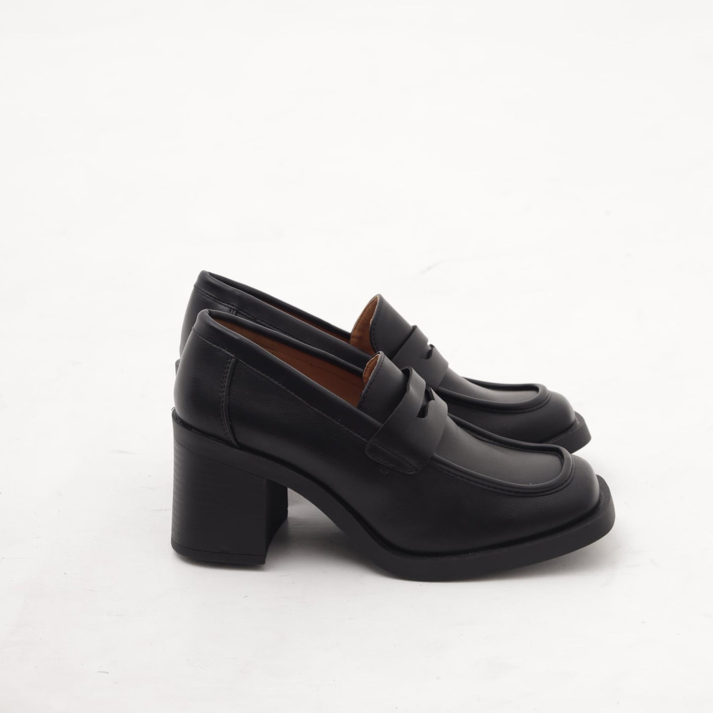 MOCASSINO QUADRATO TACCO NERO MP622PUNERO CHOCOLA