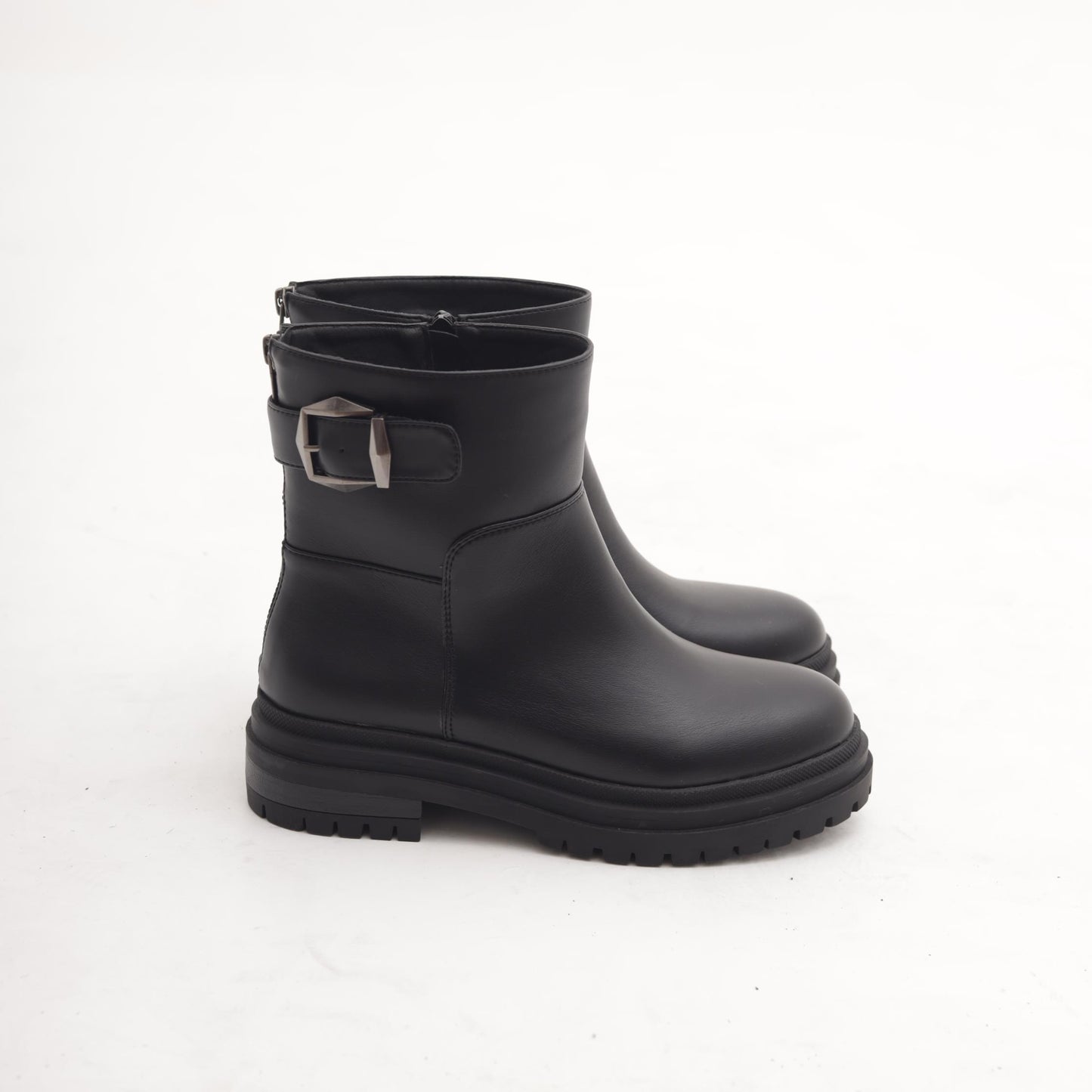 STIVALETTO CINTURINO NERO 