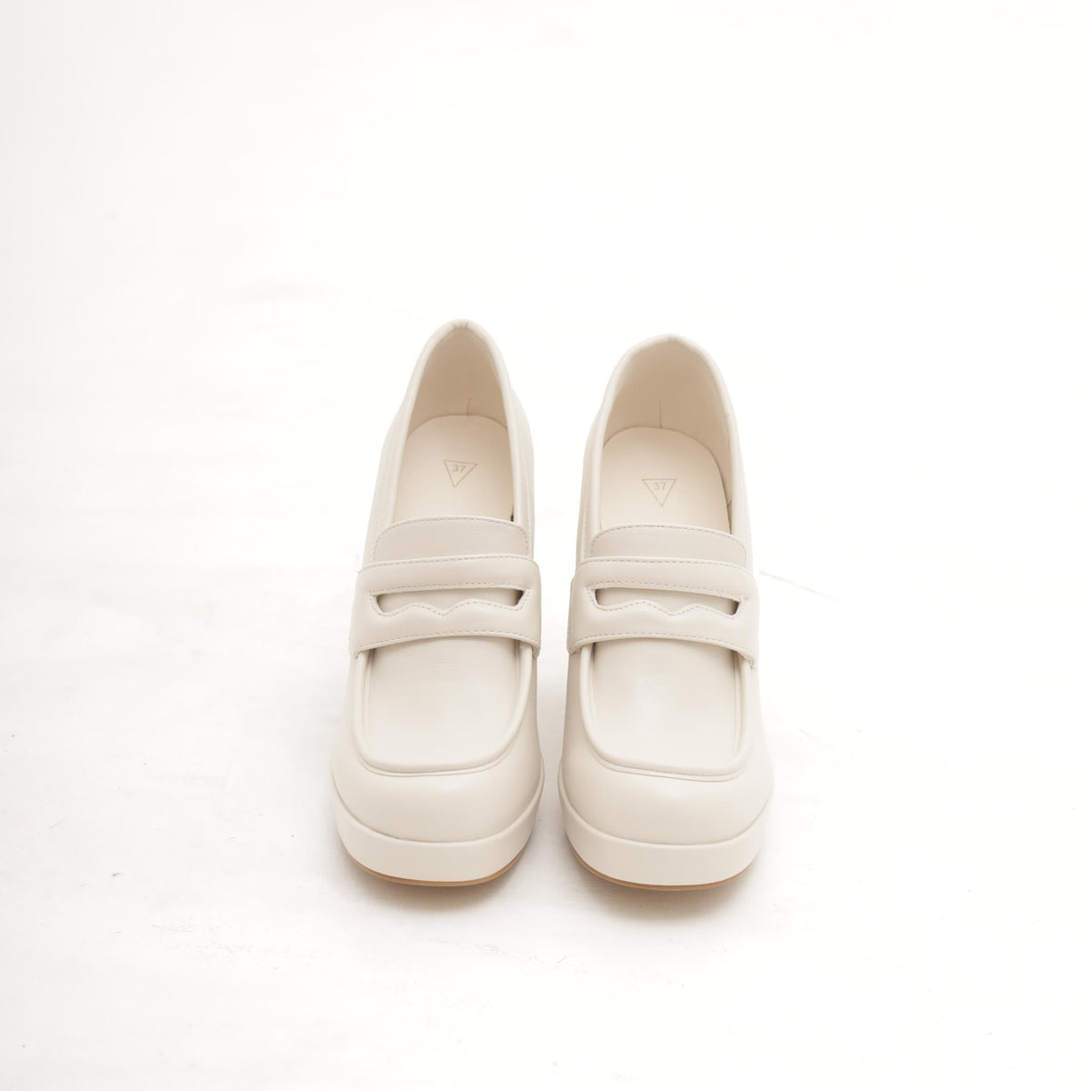 MOCASSINO TACCO ALTO BEIGE 