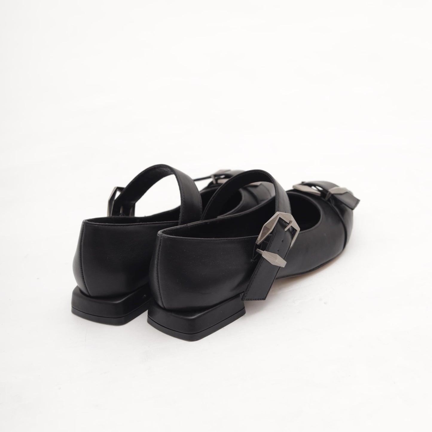 DECOLLETE FLAT FIBBIE NERO 
