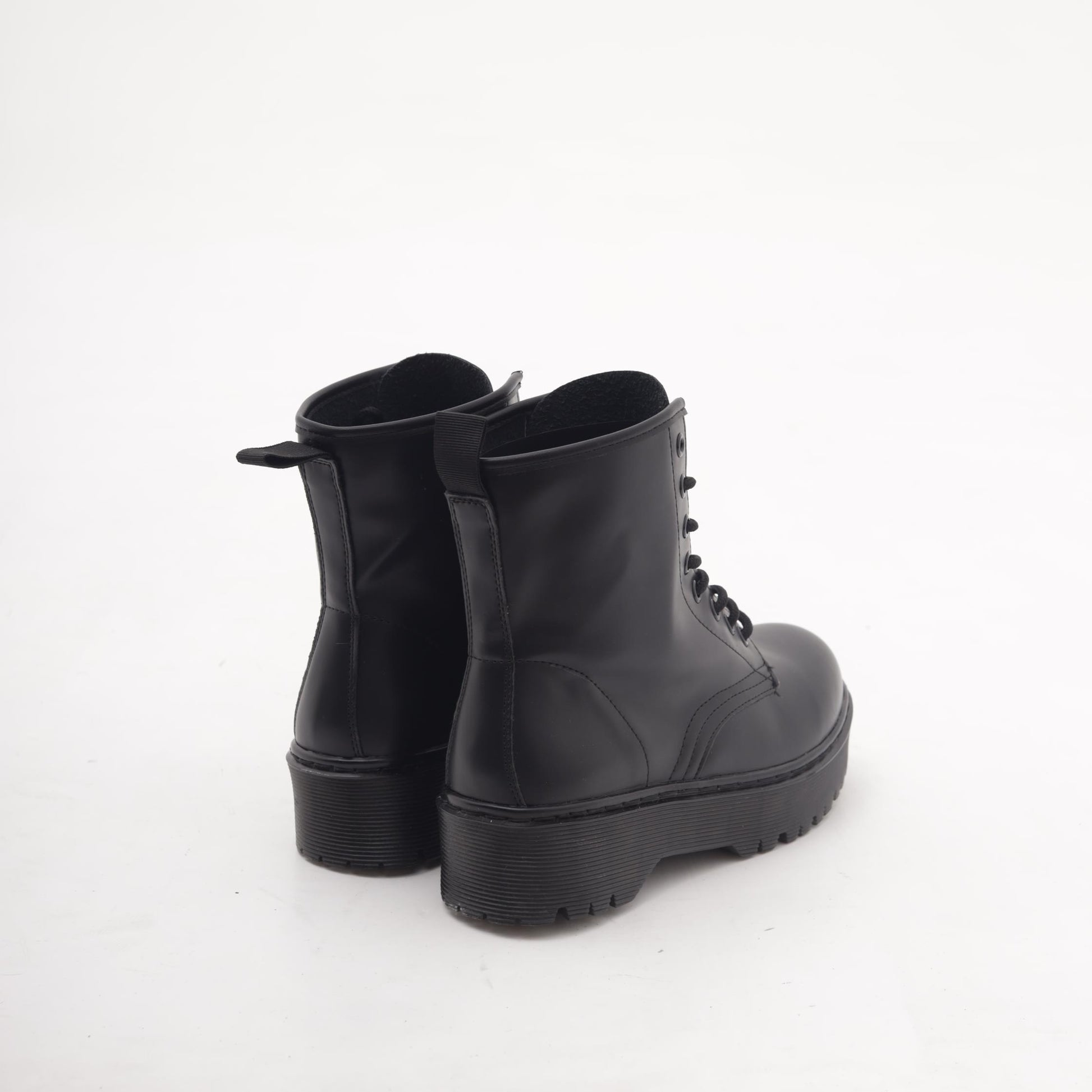 ANFIBIO 8 BUCHI PLATFORM NERO MT89PUNE CHOCOLA