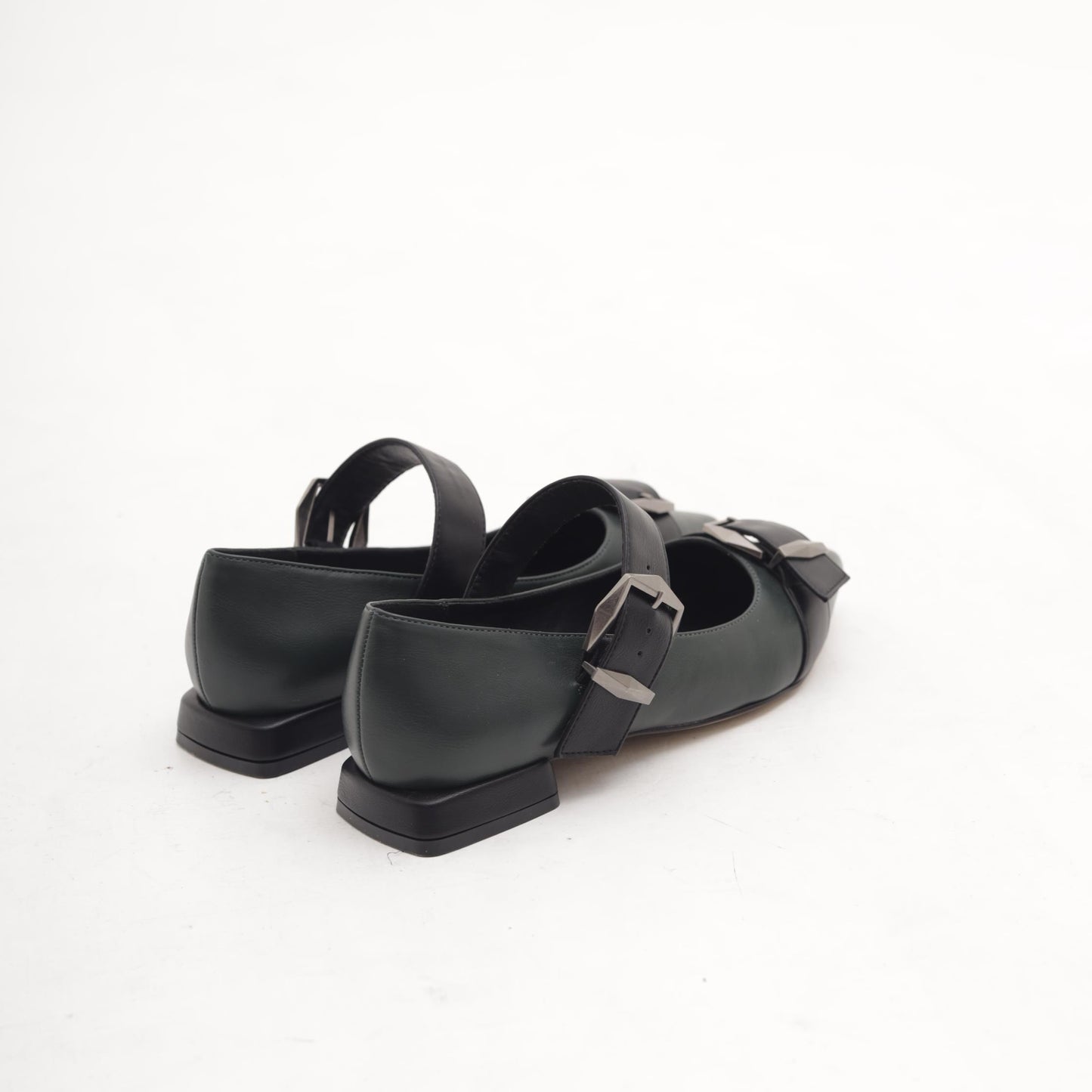 DECOLLETE FLAT FIBBIE VERDE 