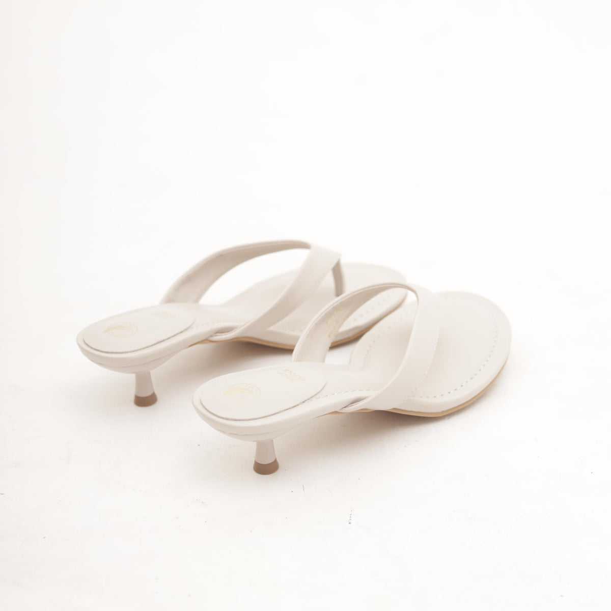 SANDALO INFRADITO CON TACCO BEIGE 