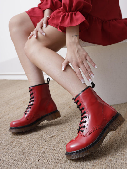 ANFIBIO 8 BUCHI ROSSO 