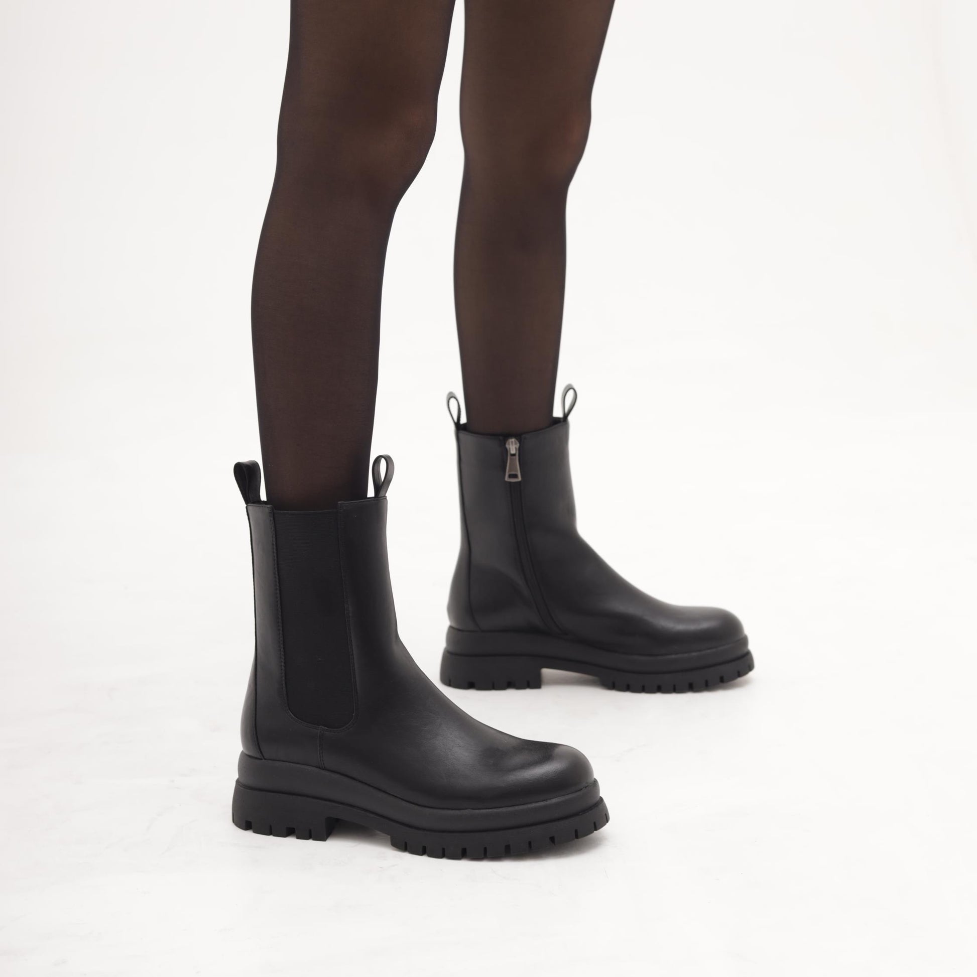 STIVALETTO ELASTICO E ZIP NERO 