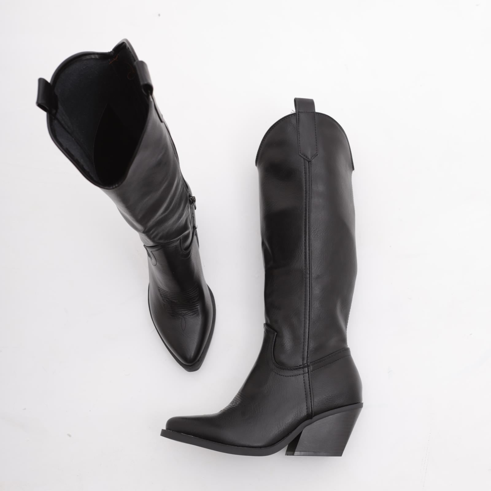 CAMPEROS ALTO NERO<BR/> 