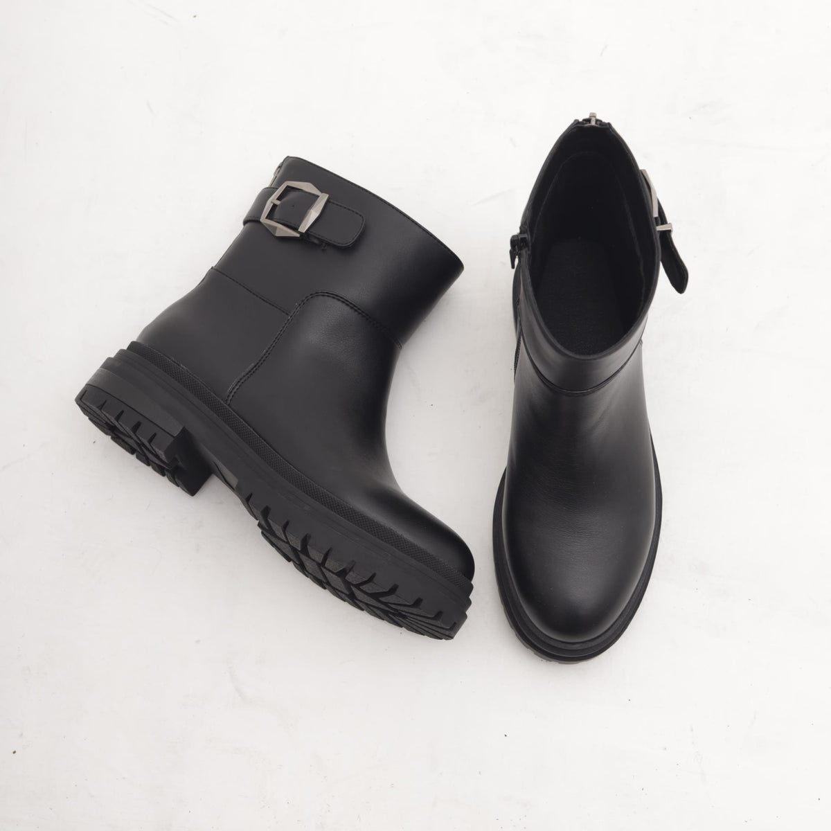 STIVALETTO CINTURINO NERO 