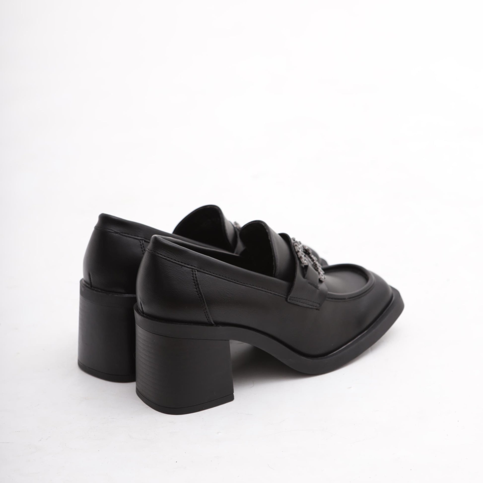 MOCASSINO QUADRATO MORSETTO NERO MP622-1PUNERO CHOCOLA