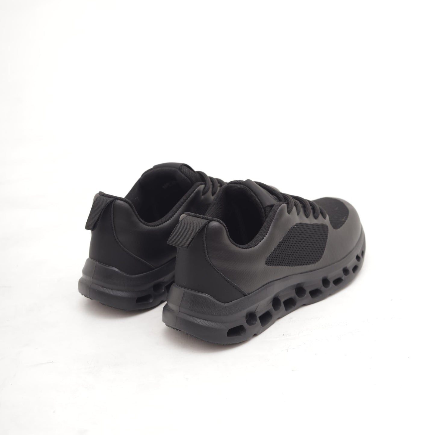 SNEAKERS RUNNING CLOUD GOMMA NERO 
